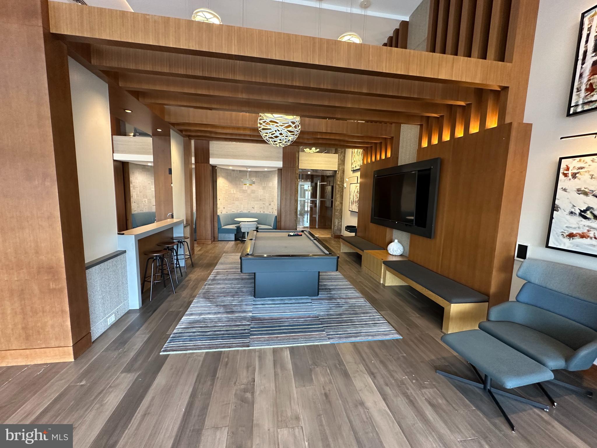 NATIONAL HARBOR - Residential Lease