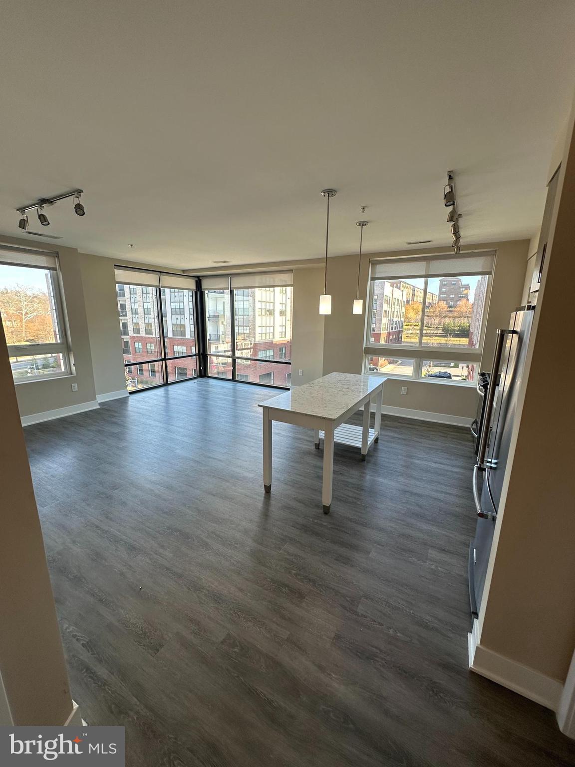 NATIONAL HARBOR - Residential Lease