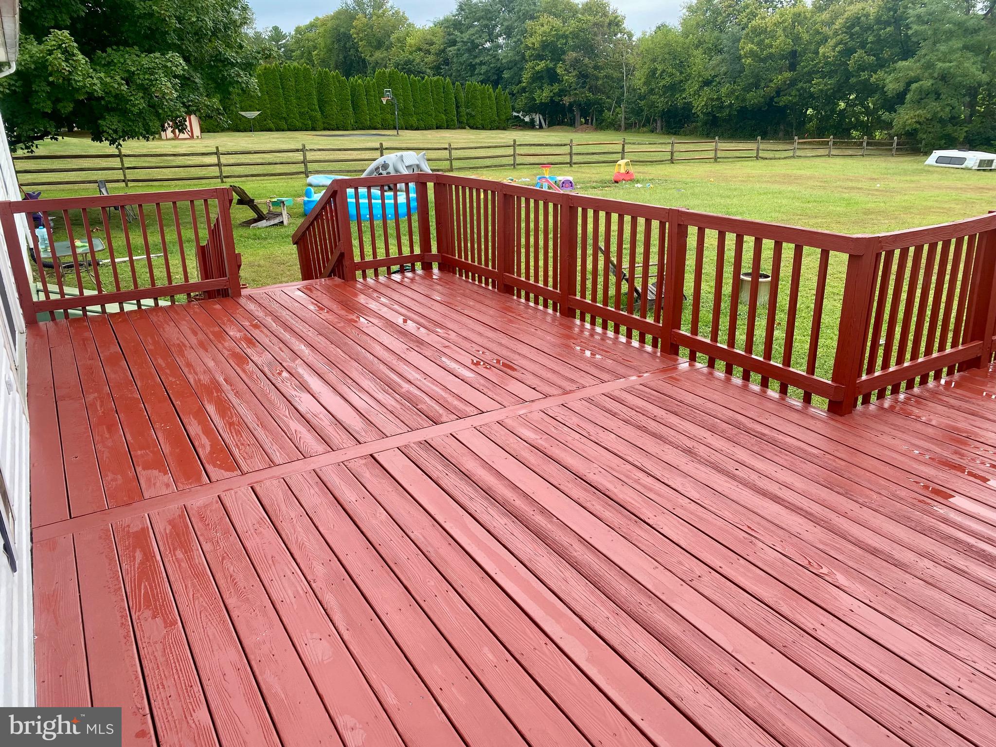 STARVIEW ACRES - Residential