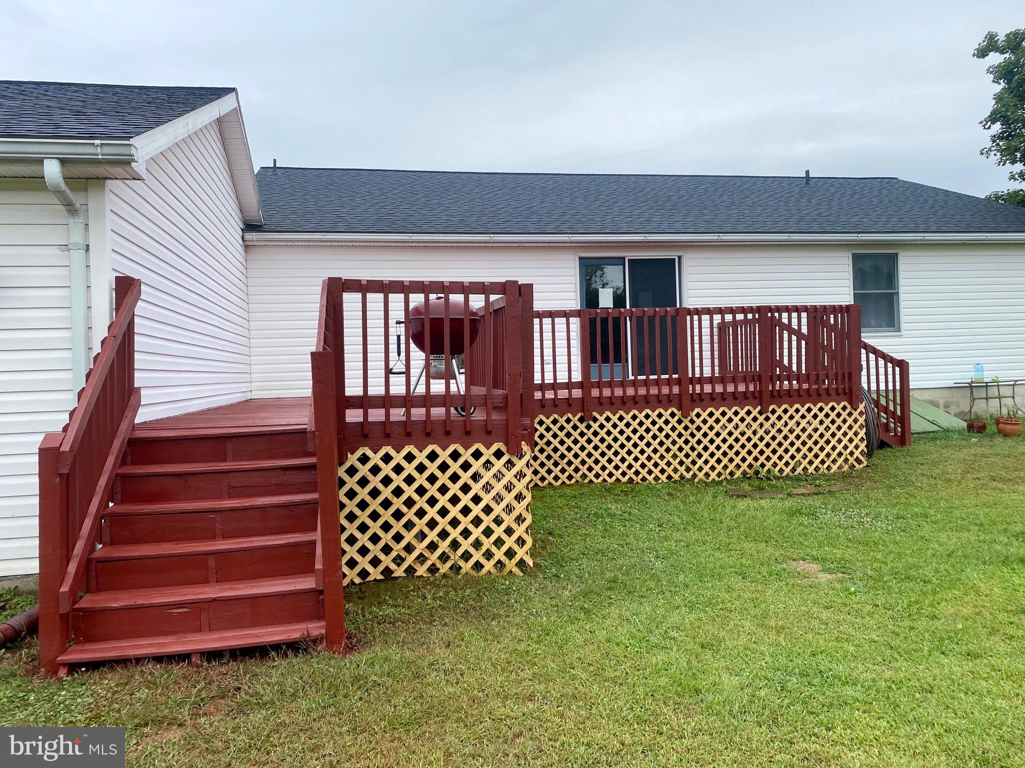 STARVIEW ACRES - Residential