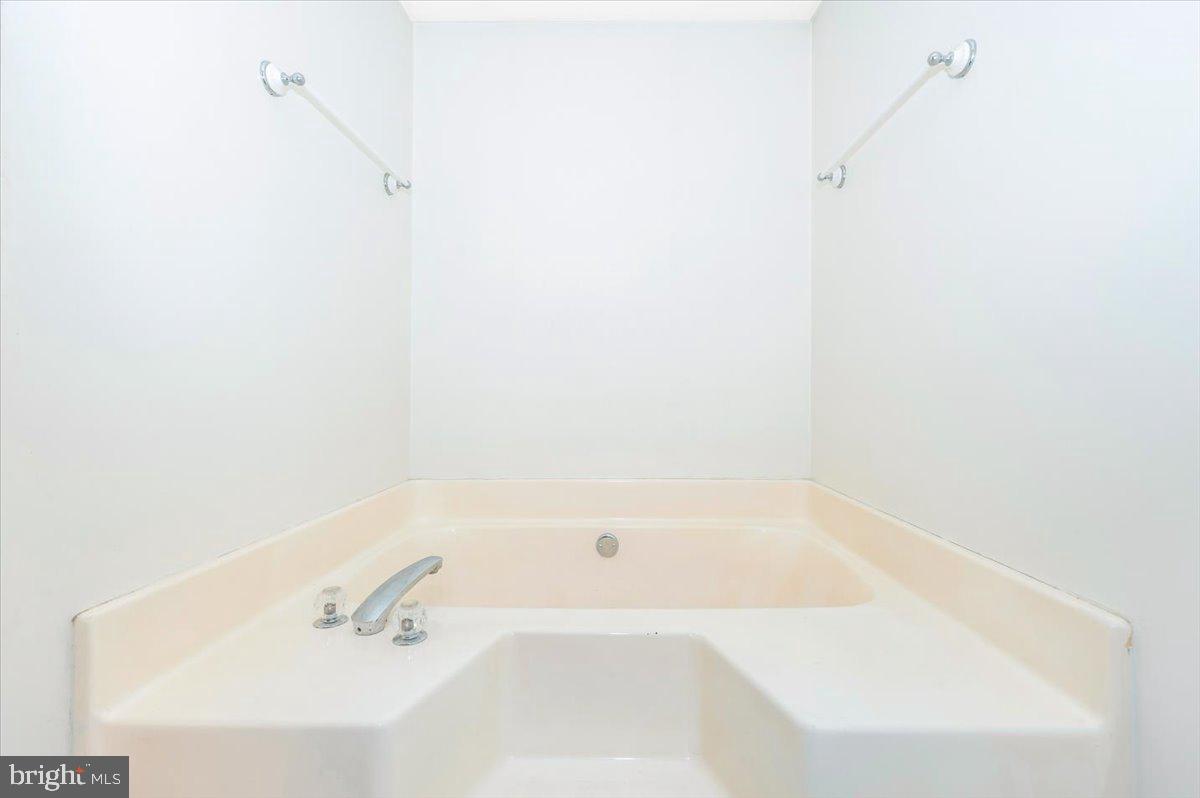 STARVIEW ACRES - Residential