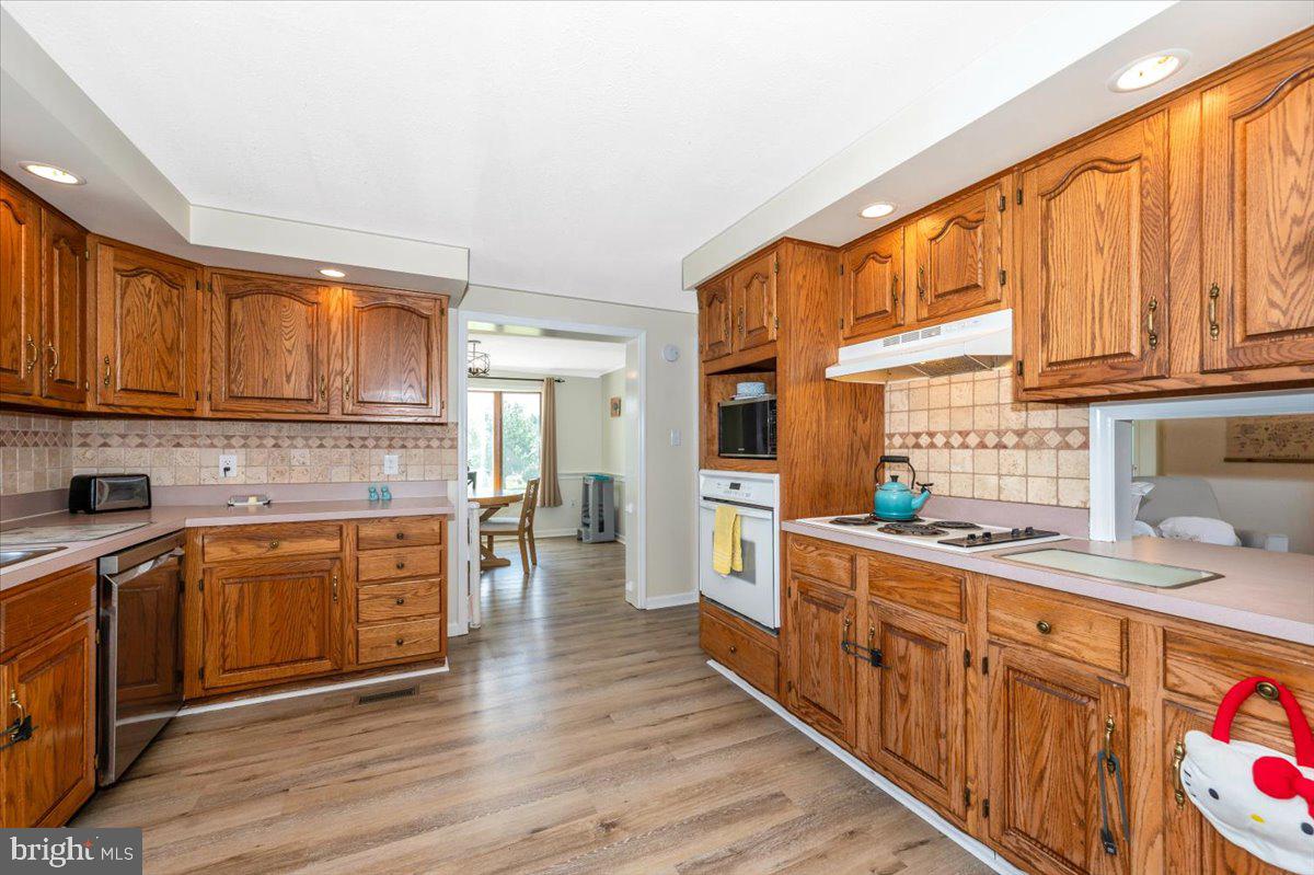 STARVIEW ACRES - Residential