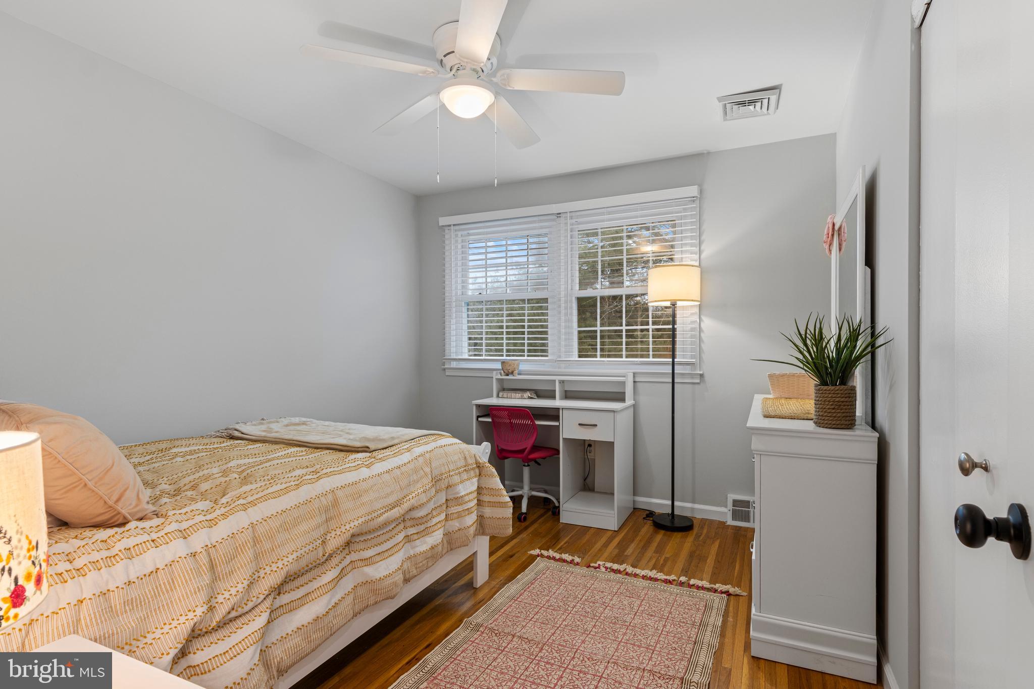 ROLLING GREEN - Residential