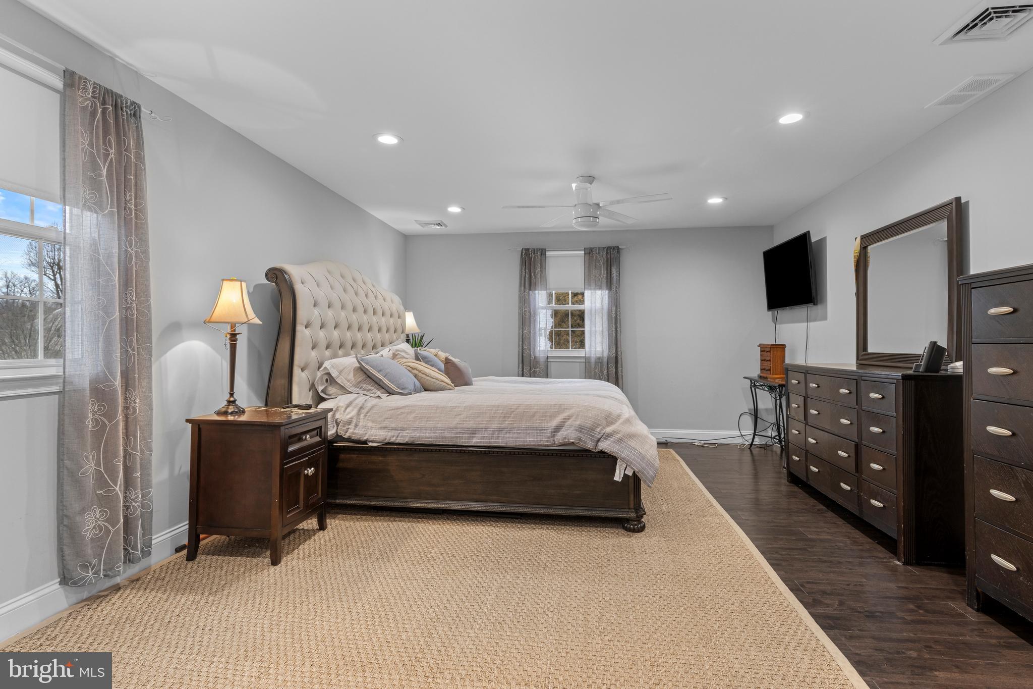 ROLLING GREEN - Residential