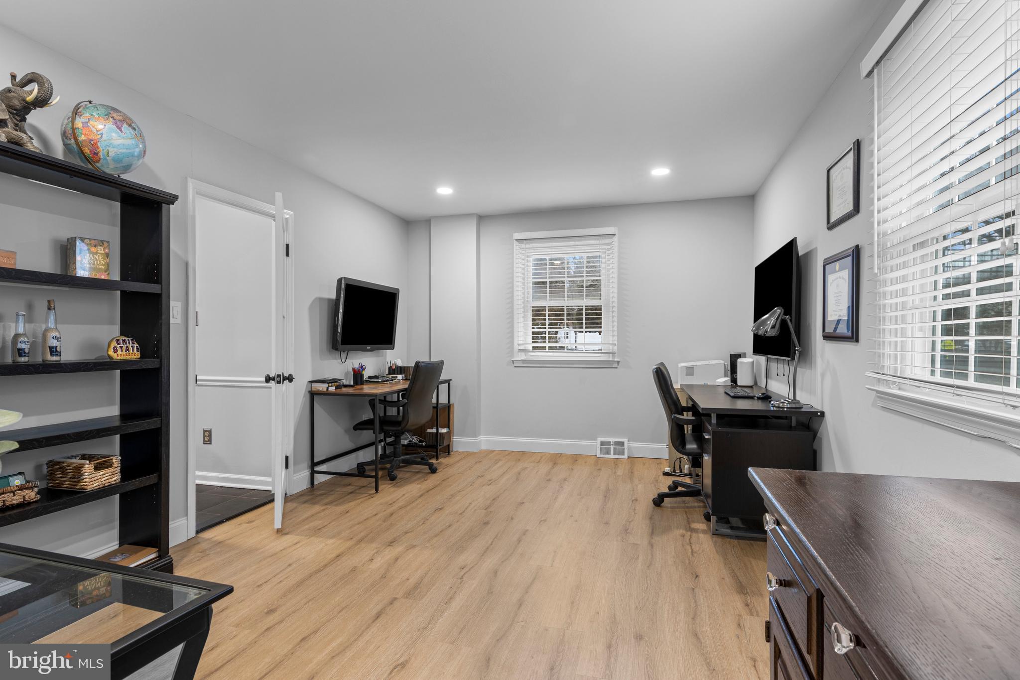 ROLLING GREEN - Residential