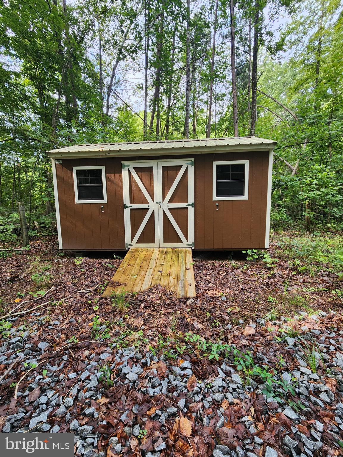 NONE AVAILABLE - Land