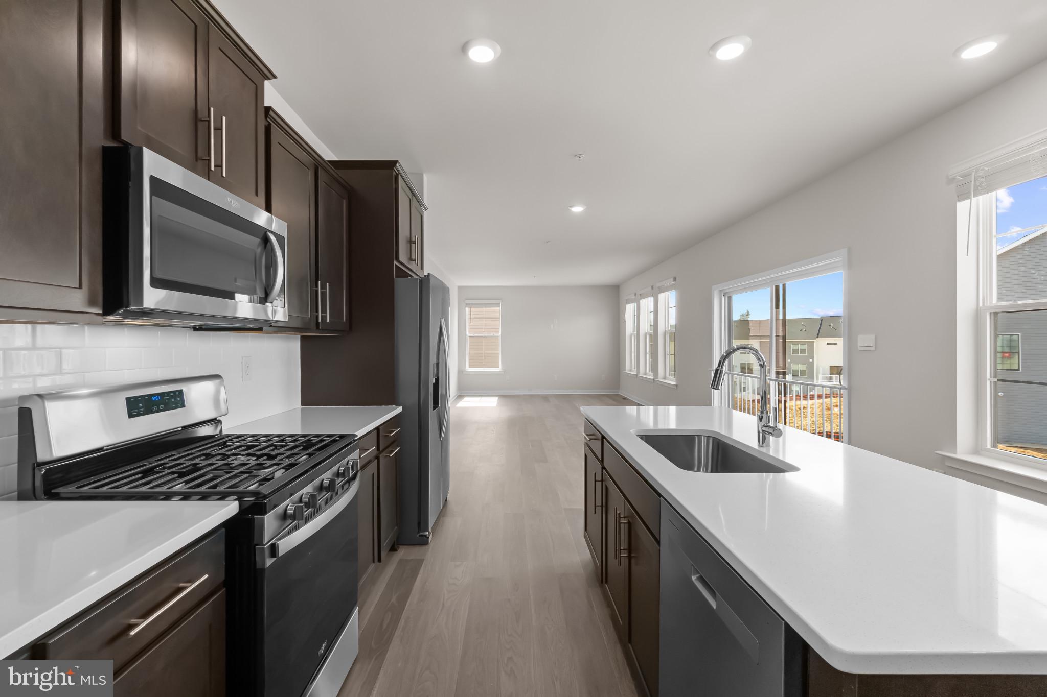 BEECHWOOD MANOR - Residential