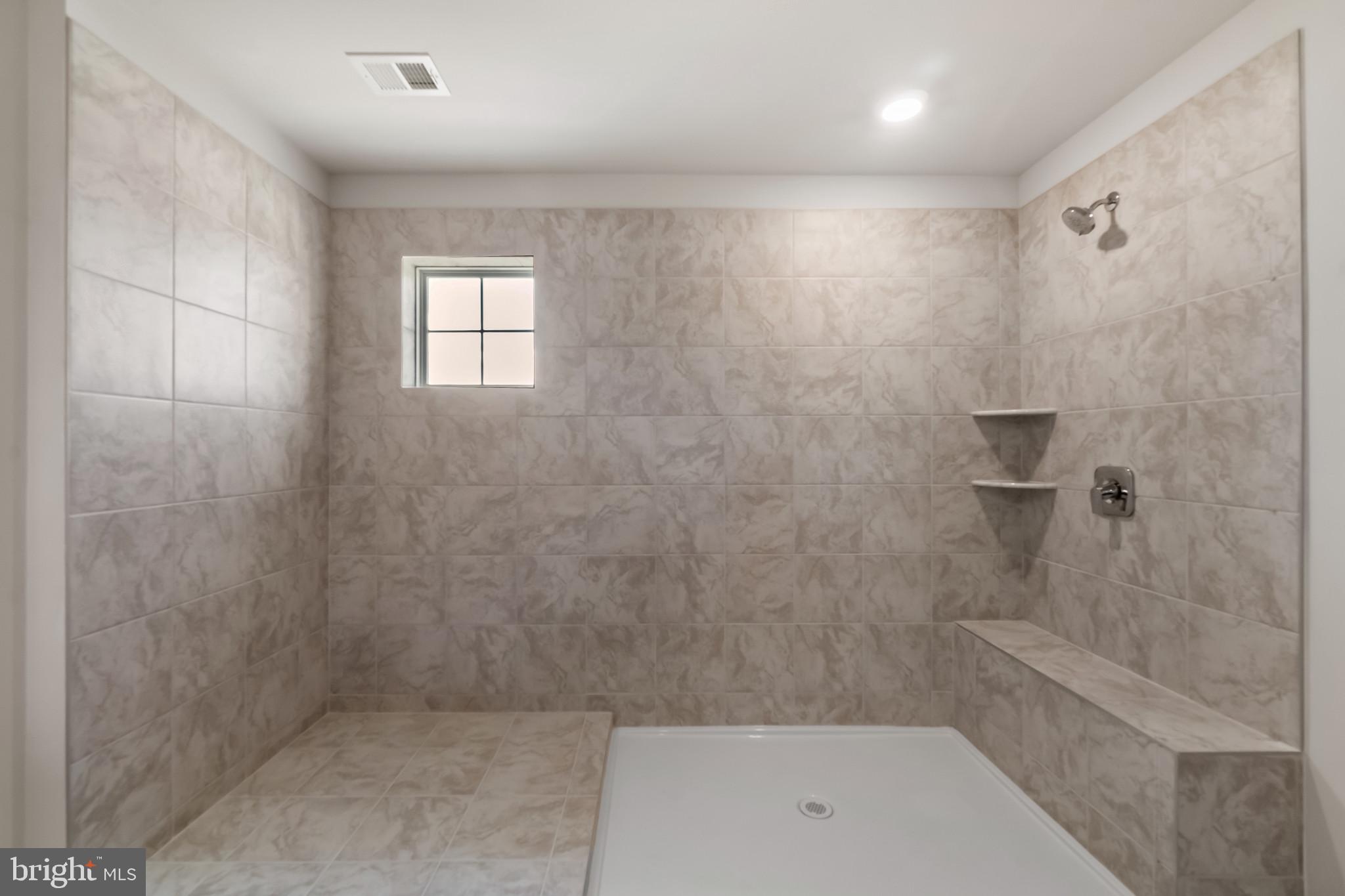 BEECHWOOD MANOR - Residential