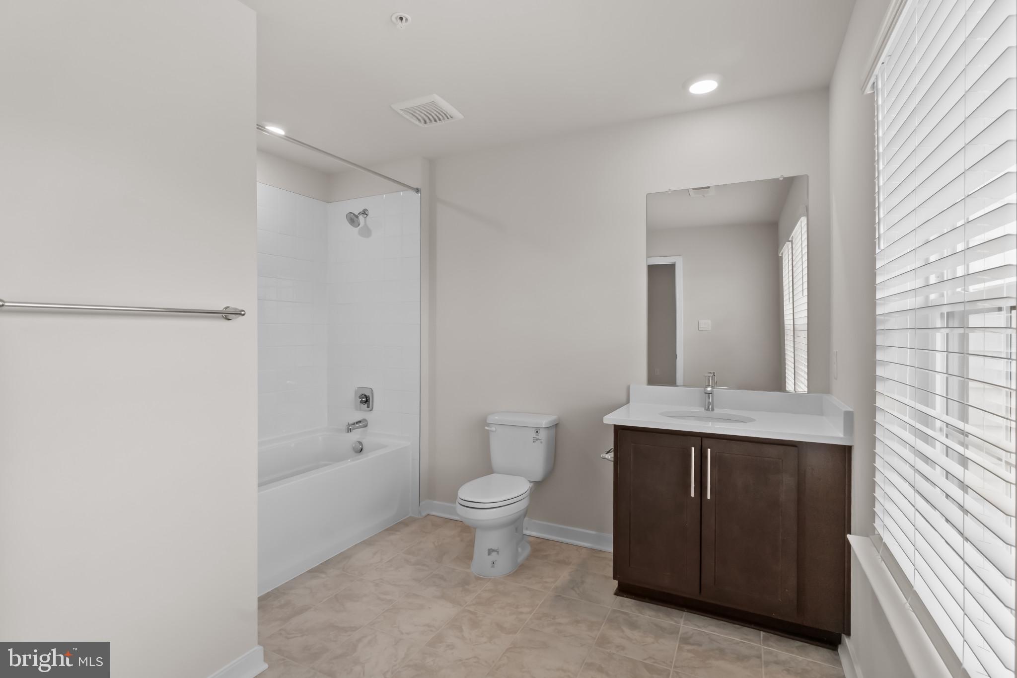 BEECHWOOD MANOR - Residential