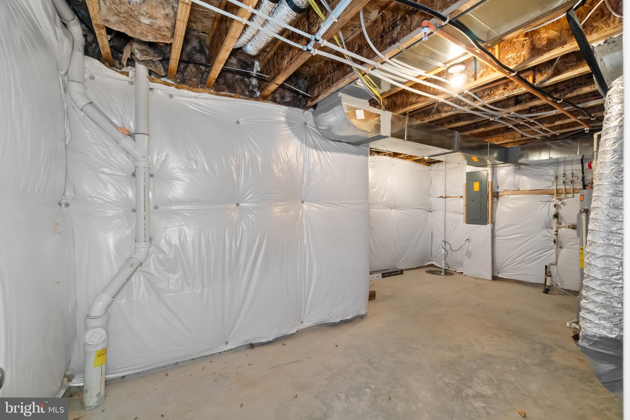 BEECHWOOD MANOR - Residential