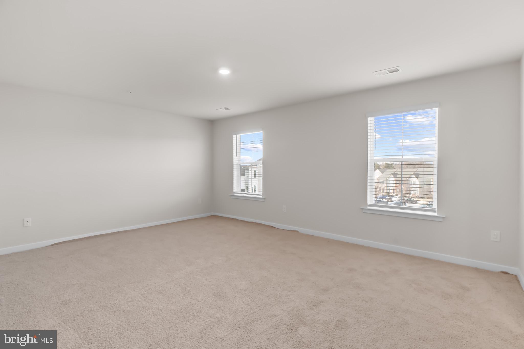 BEECHWOOD MANOR - Residential