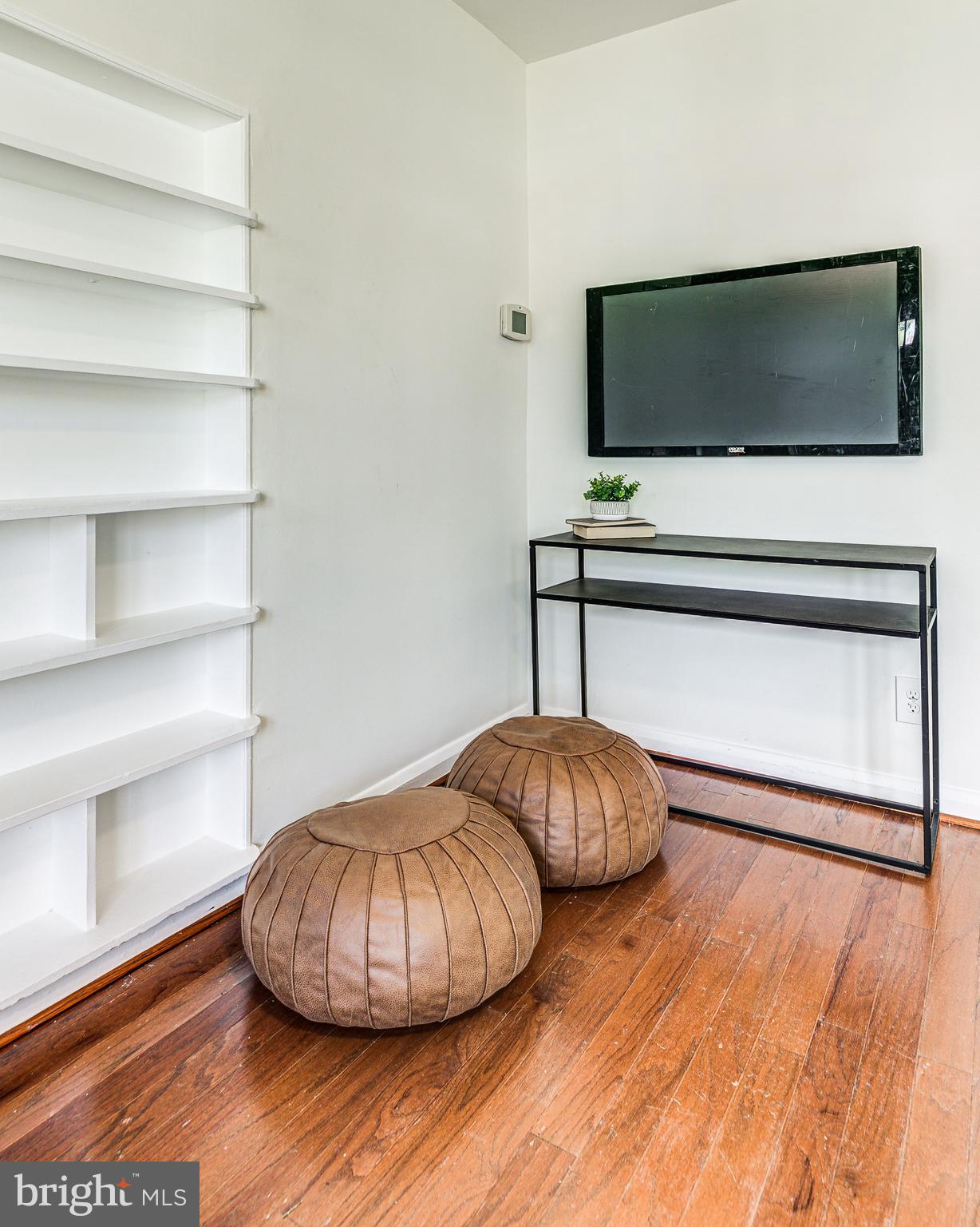 LOCH RAVEN - Residential