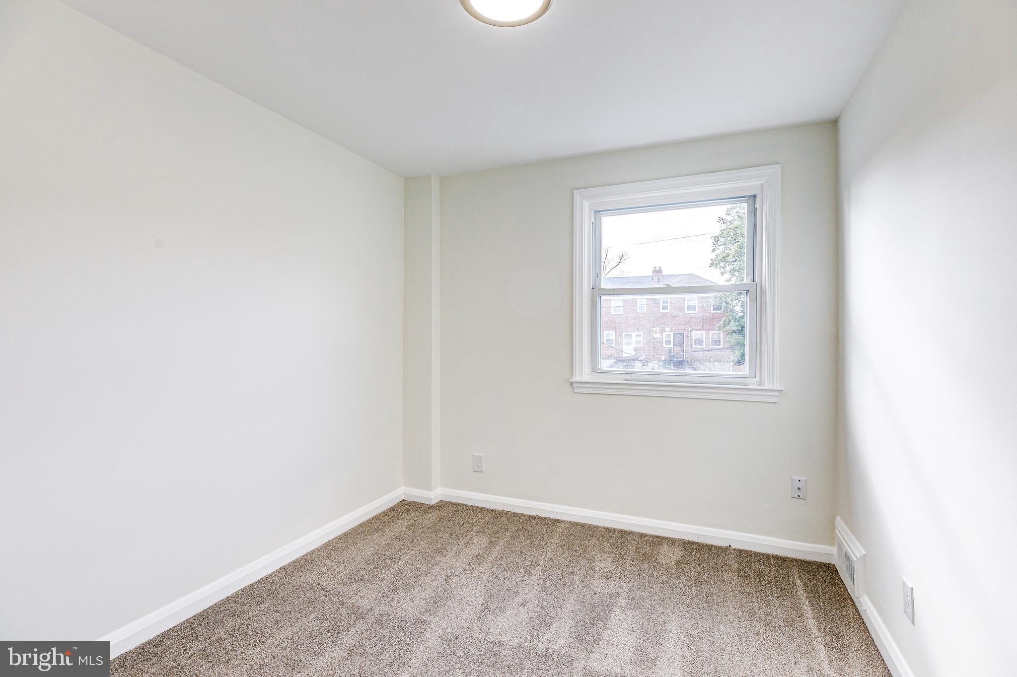 LOCH RAVEN - Residential