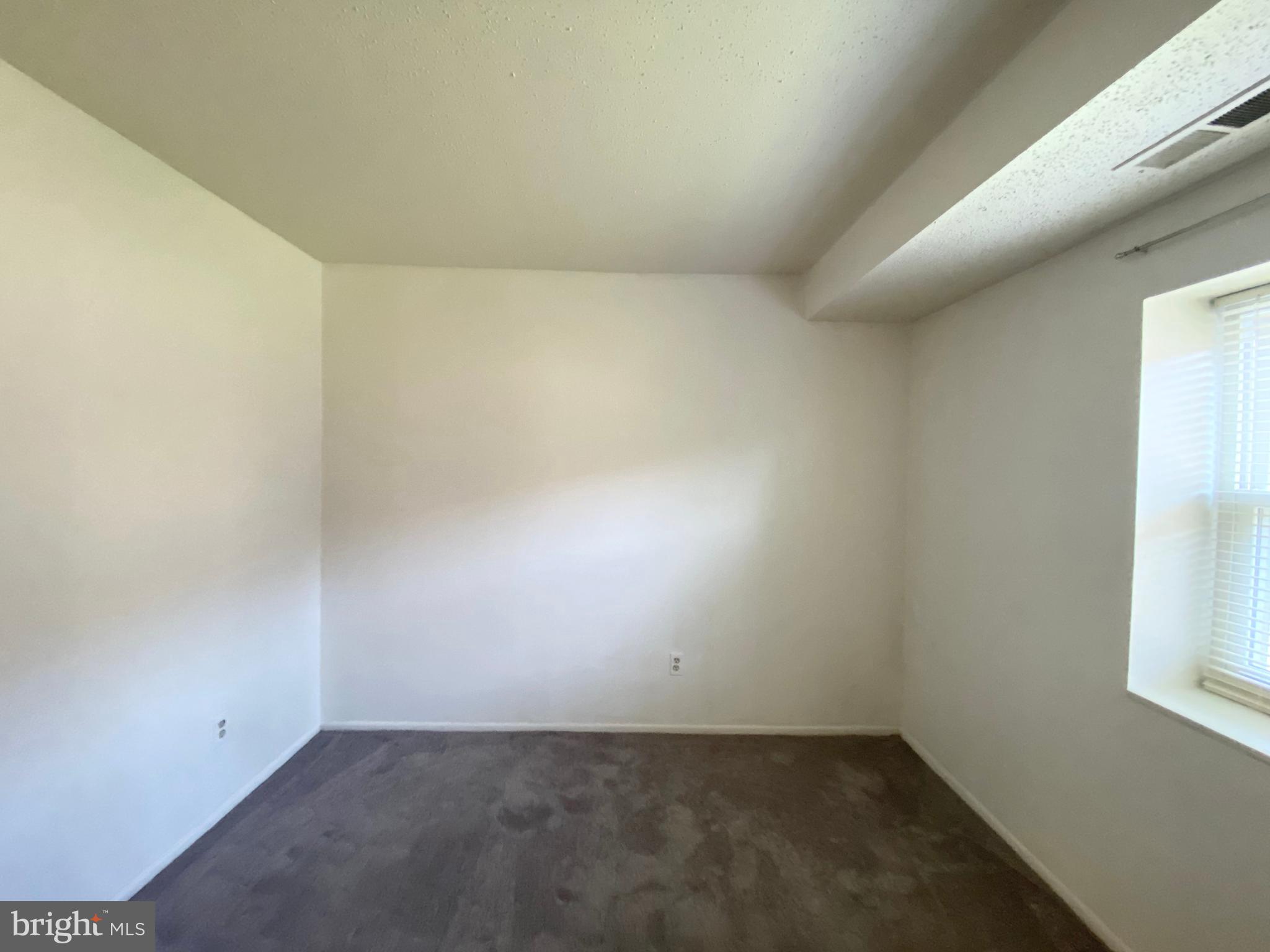 REISTERSTOWN - Residential