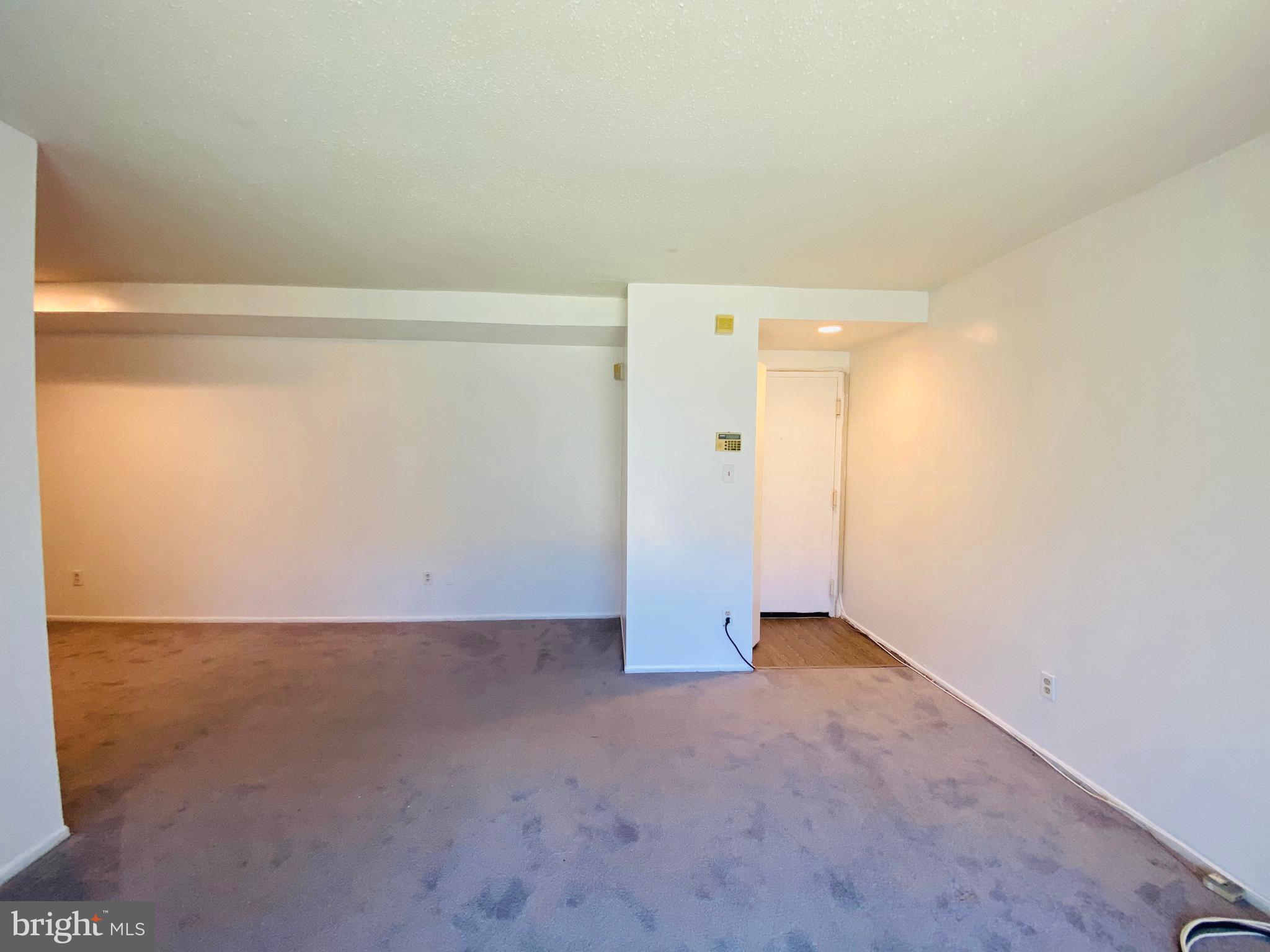 REISTERSTOWN - Residential