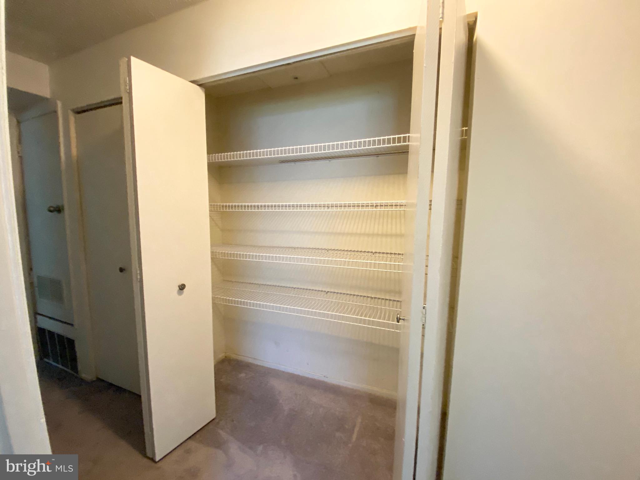 REISTERSTOWN - Residential