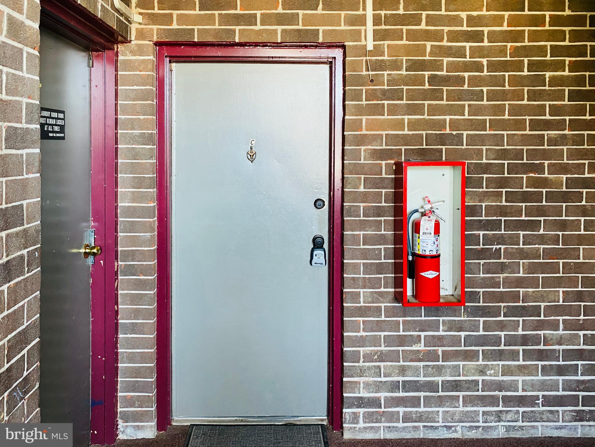 REISTERSTOWN - Residential