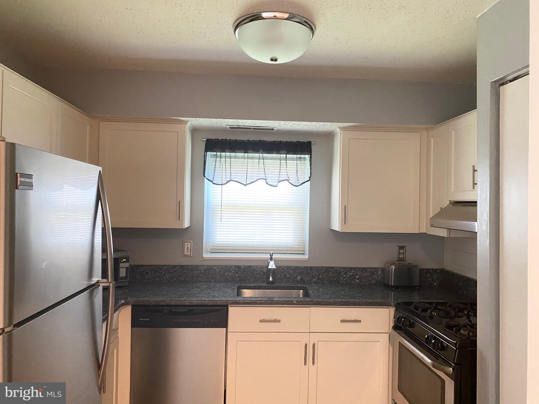 REISTERSTOWN - Residential