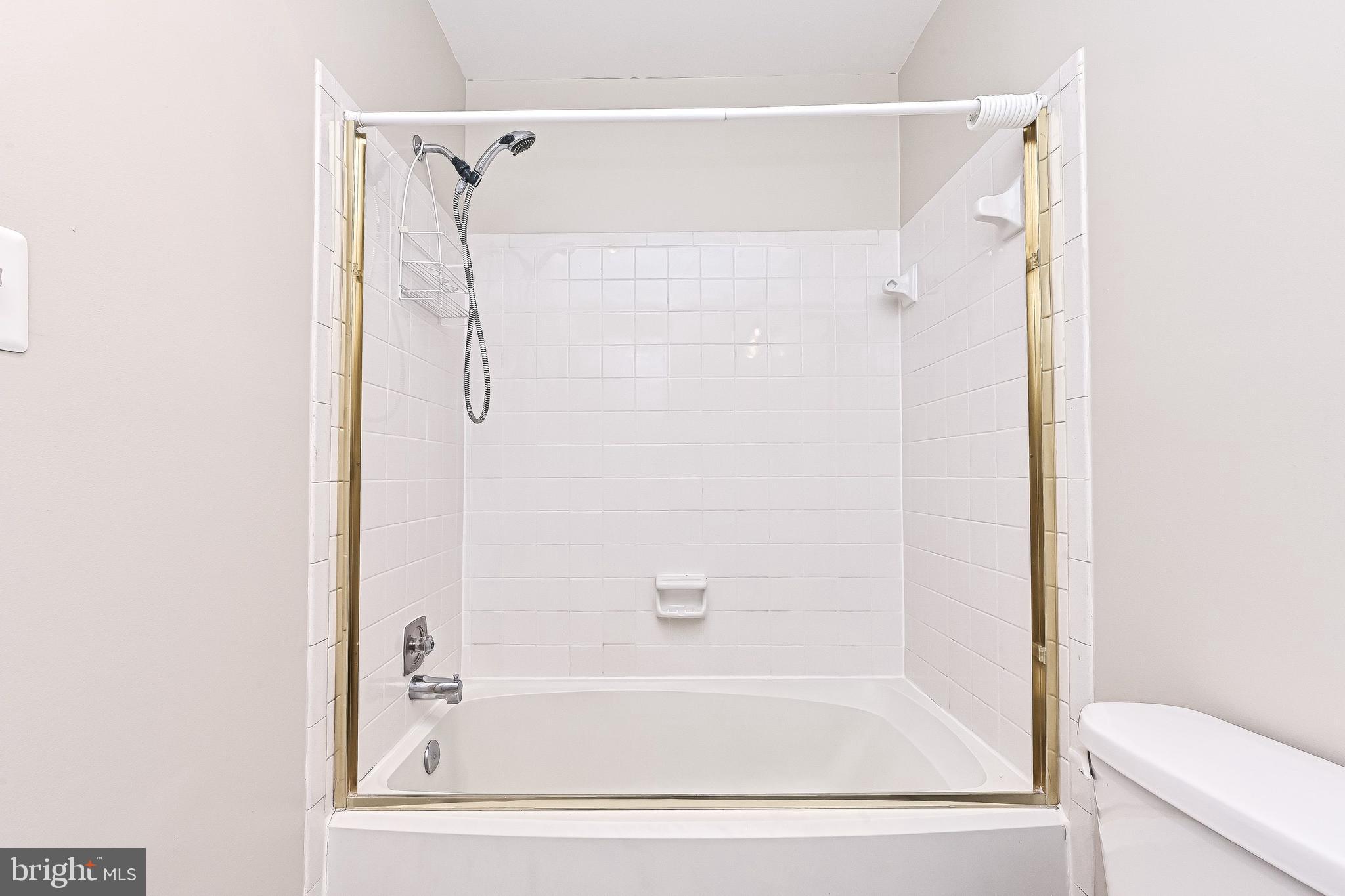 OAK HILL - Residential