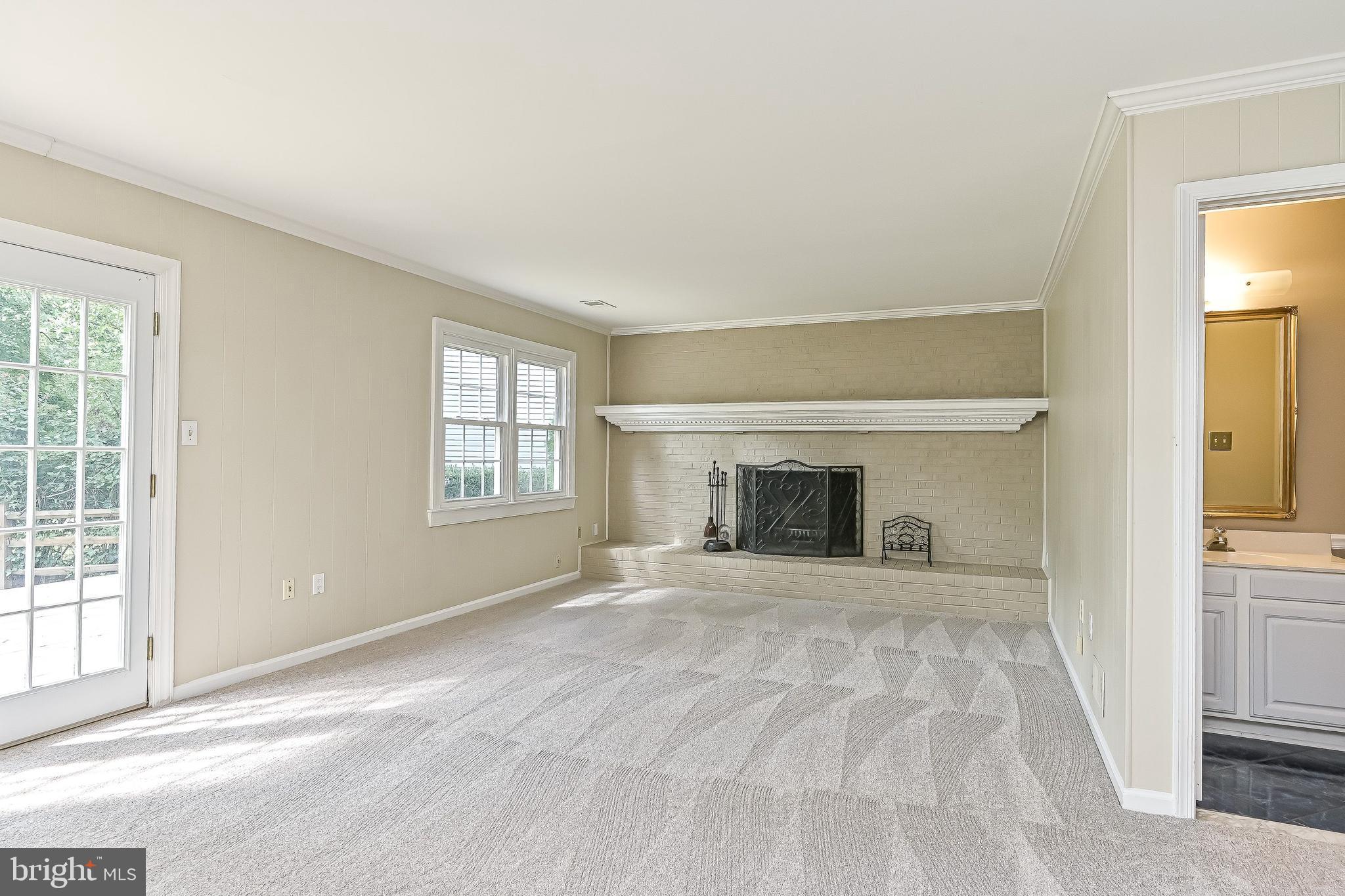 OAK HILL - Residential