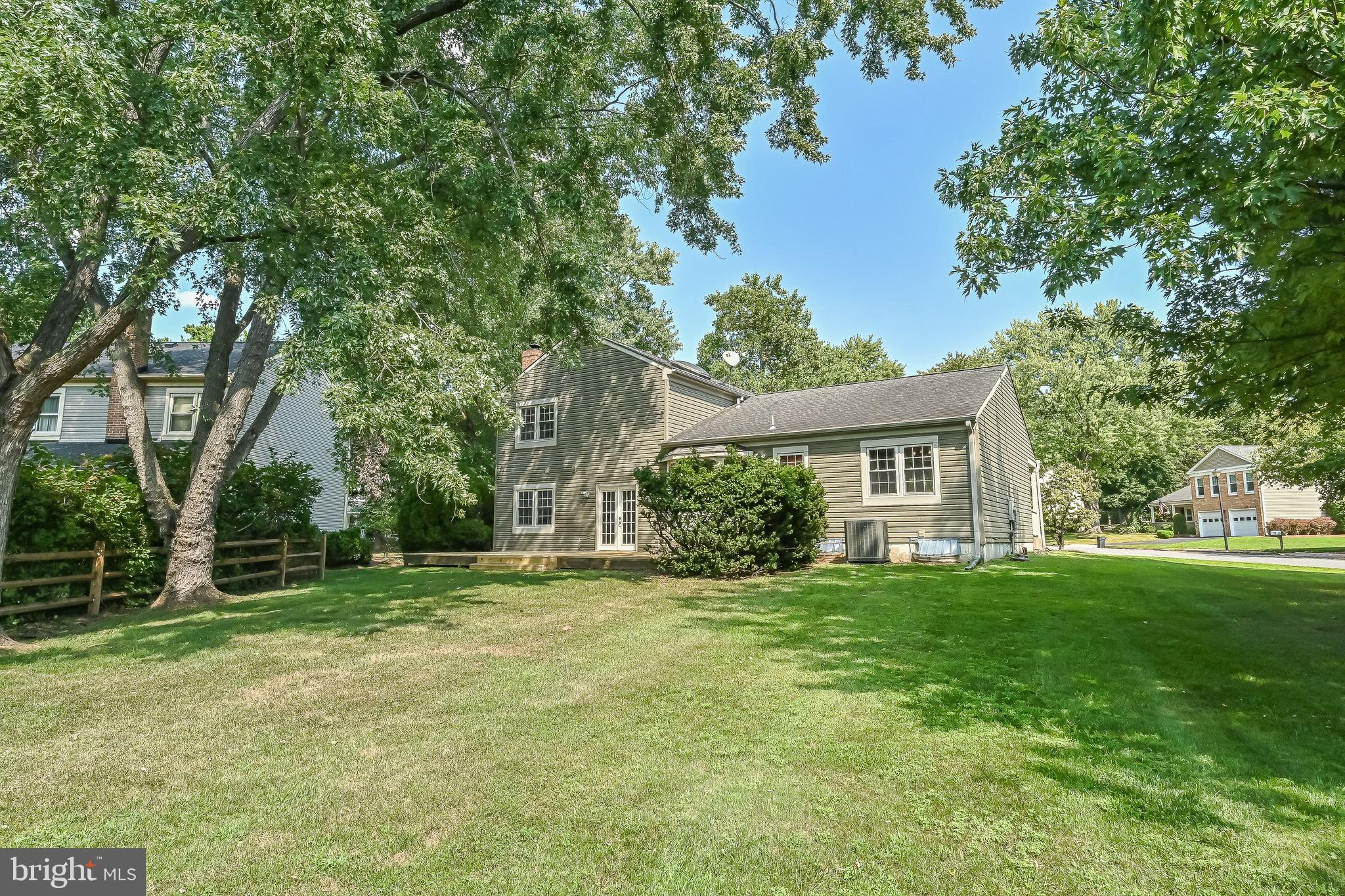 OAK HILL - Residential