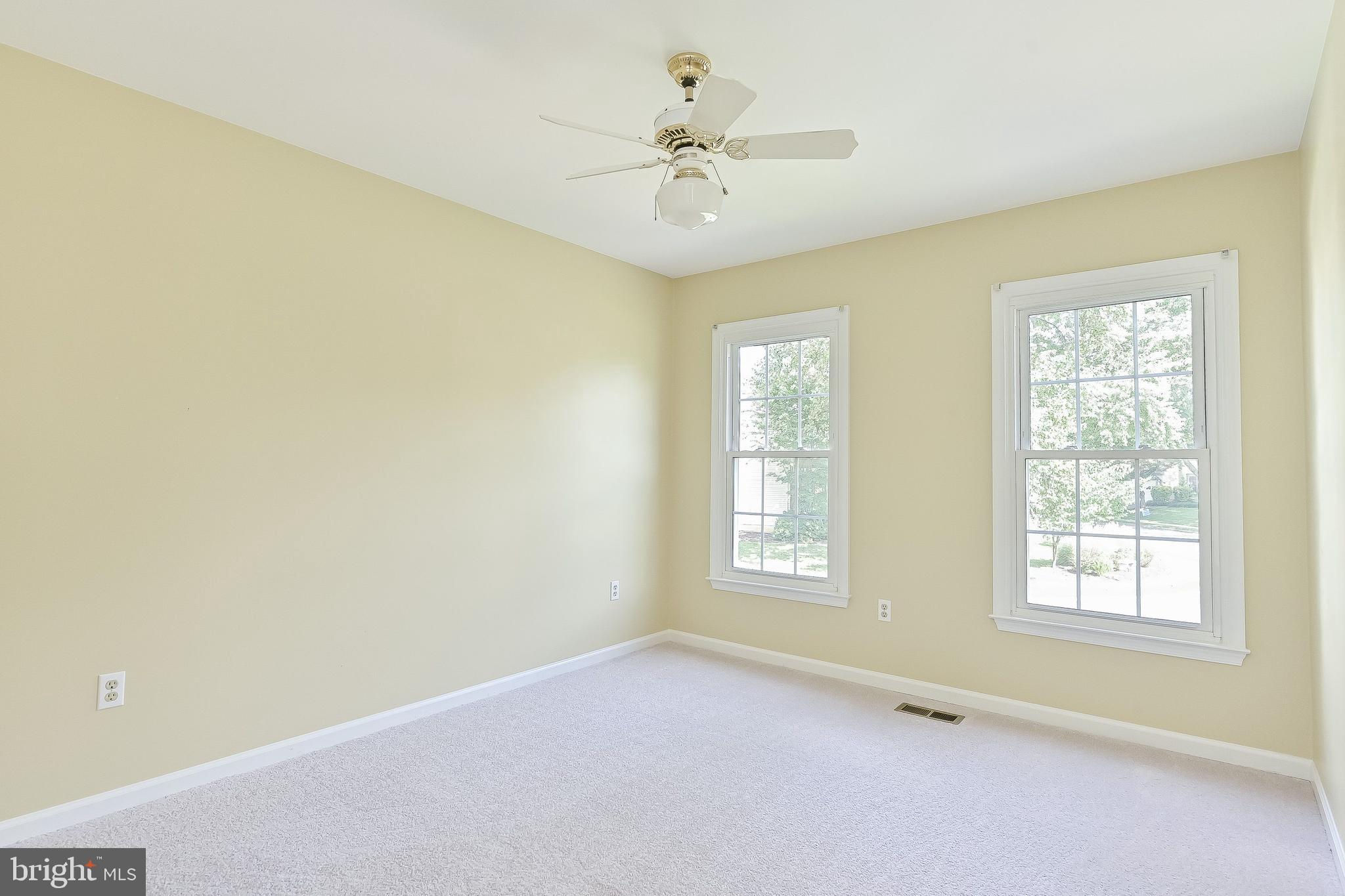 OAK HILL - Residential