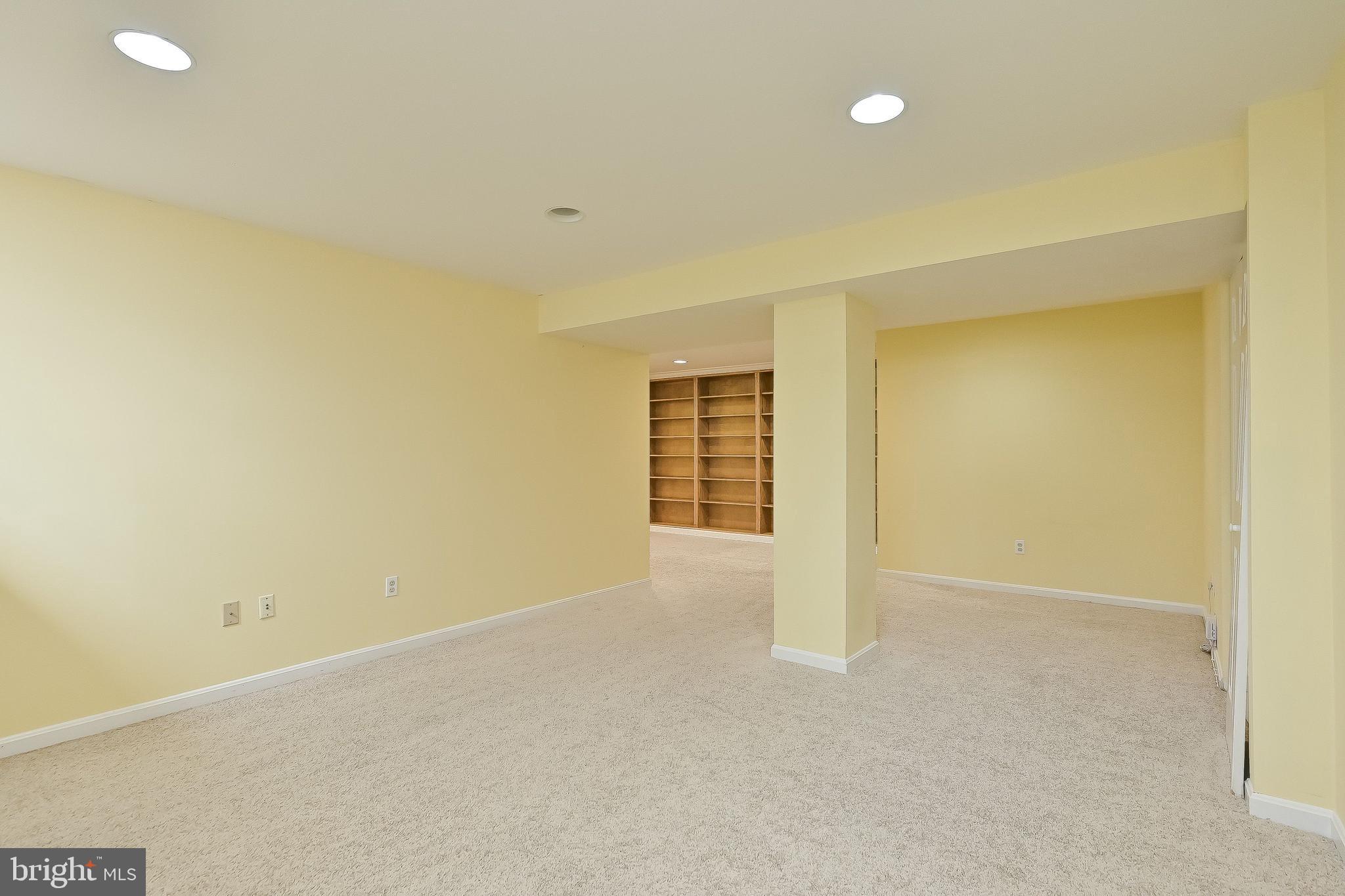 OAK HILL - Residential