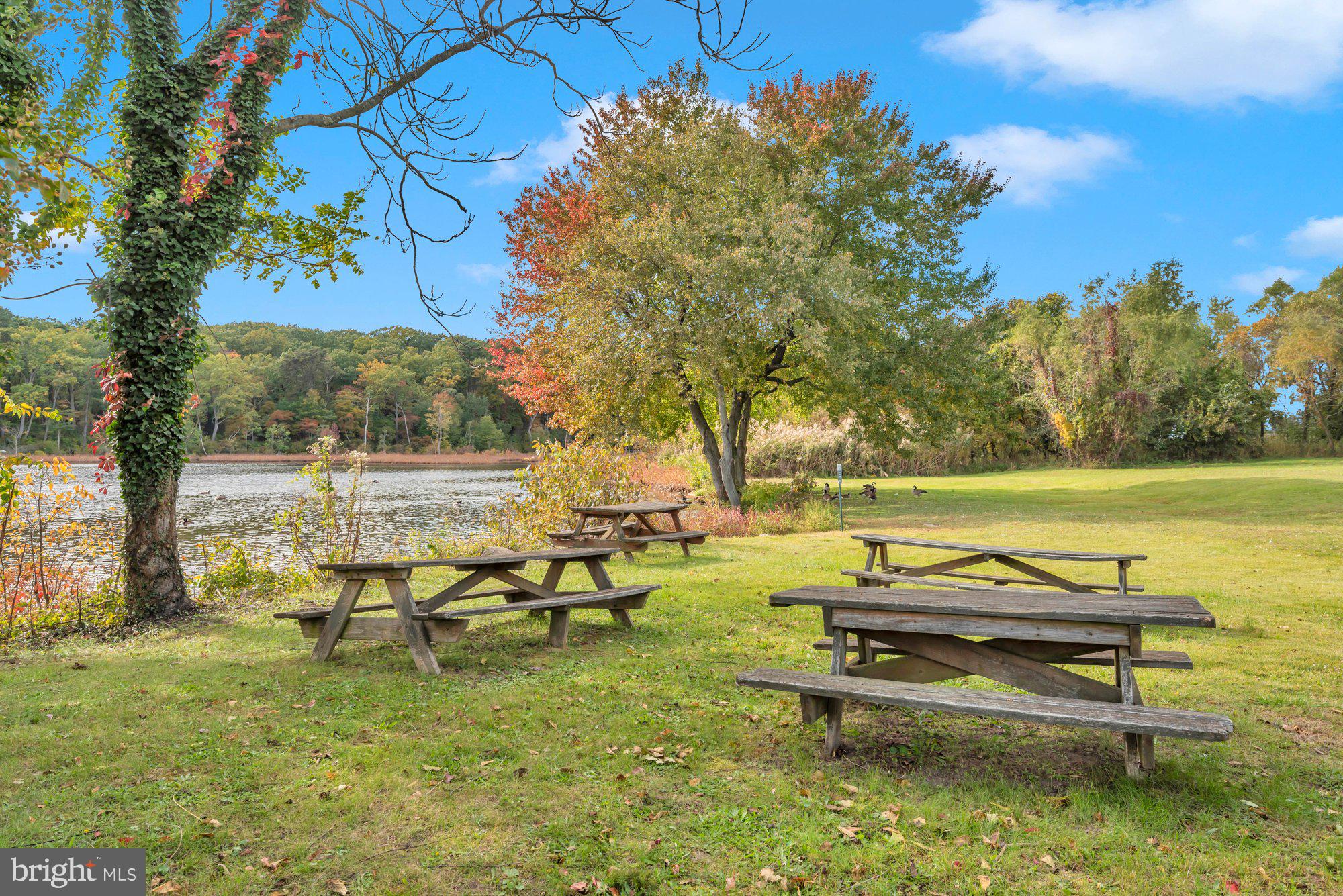 SAYBROOKE - Residential