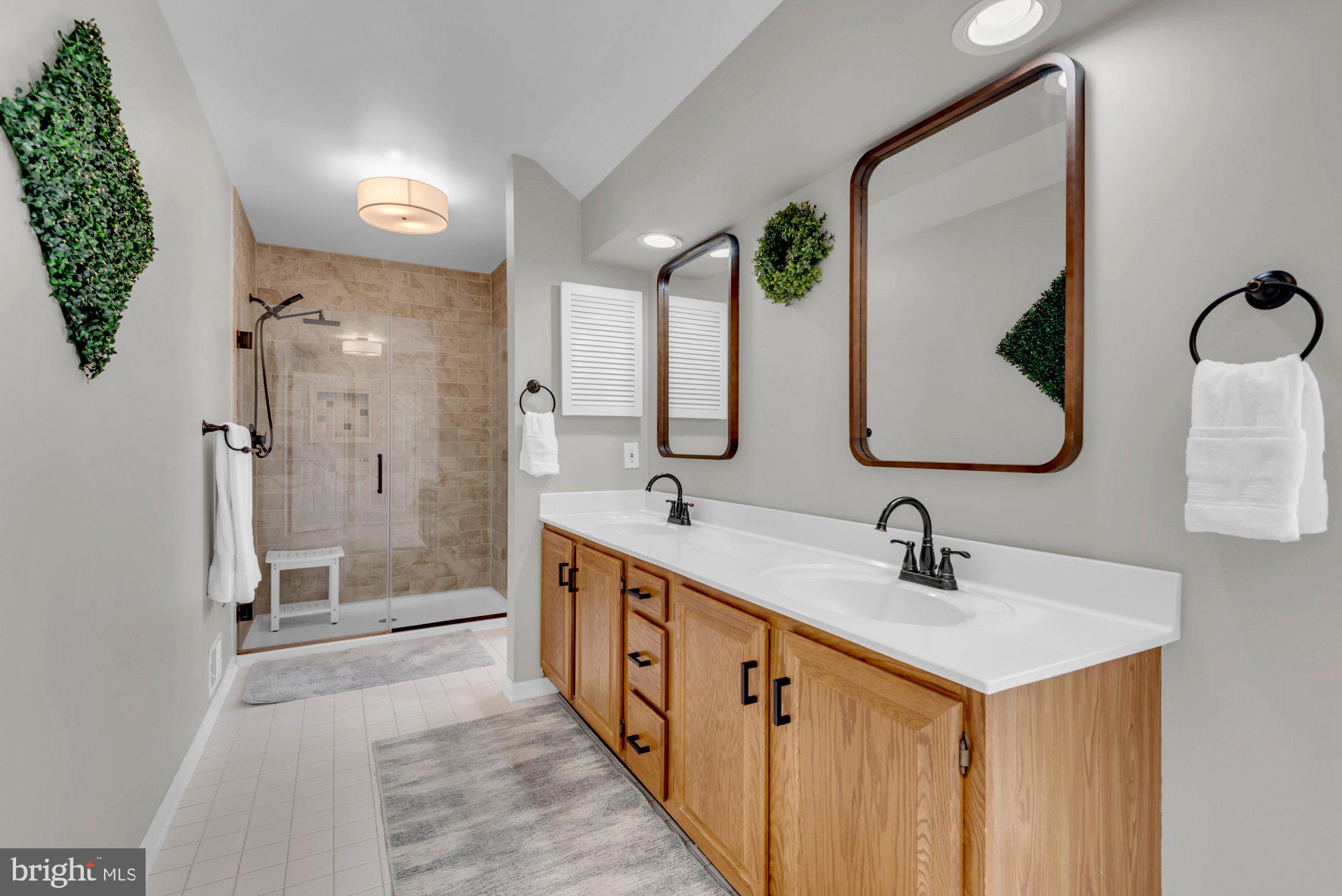 SAYBROOKE - Residential