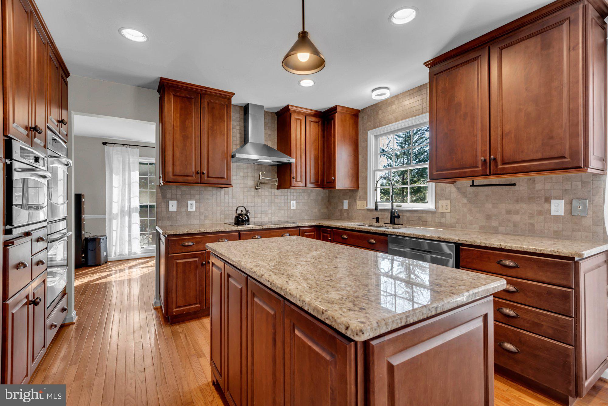 SAYBROOKE - Residential