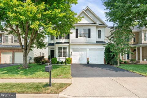 Photo of 13090 Taverner Loop, WOODBRIDGE, VA 22192 (MLS # VAPW2129456)