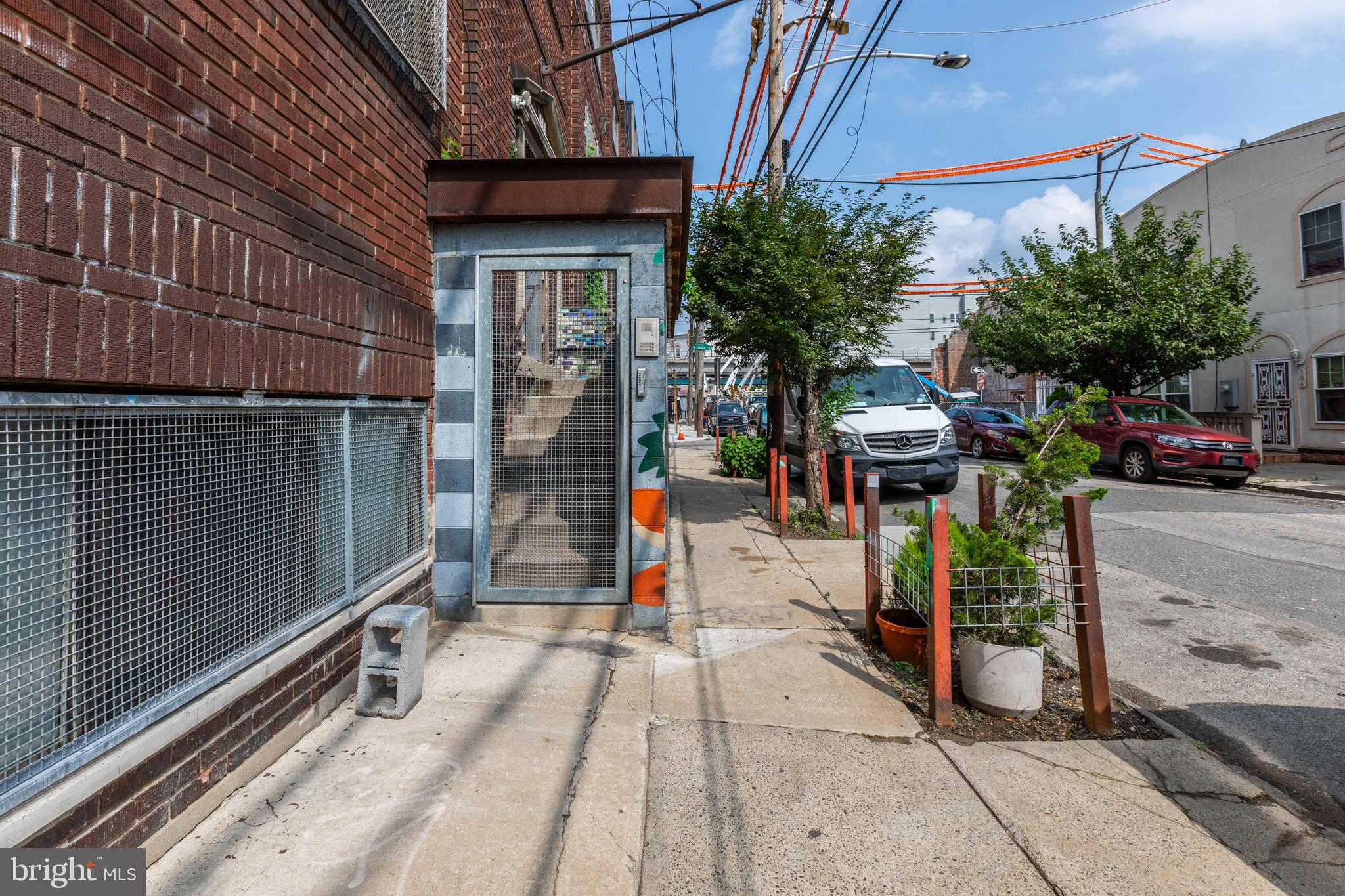 NORRIS SQUARE - Residential