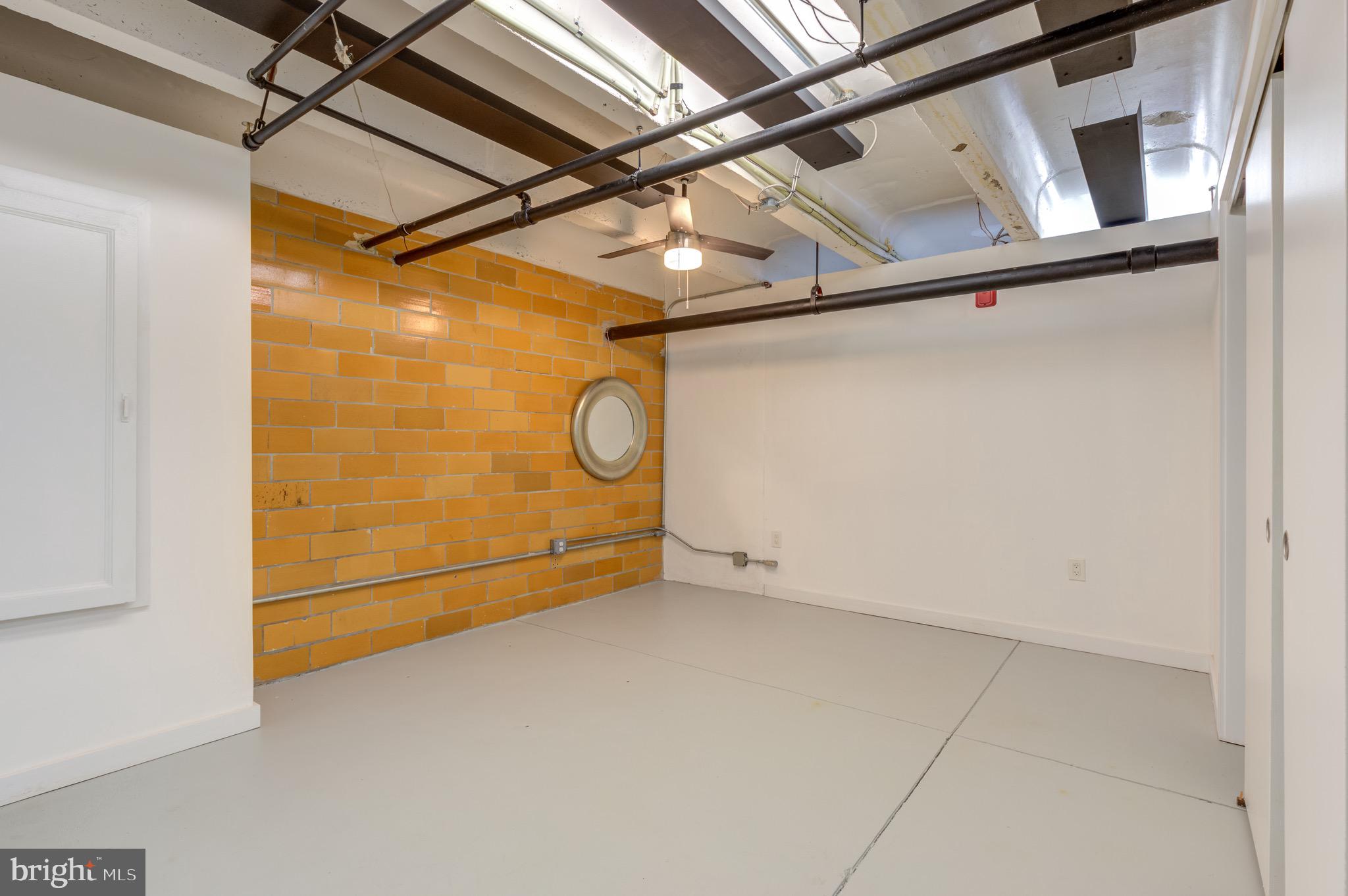NORRIS SQUARE - Residential