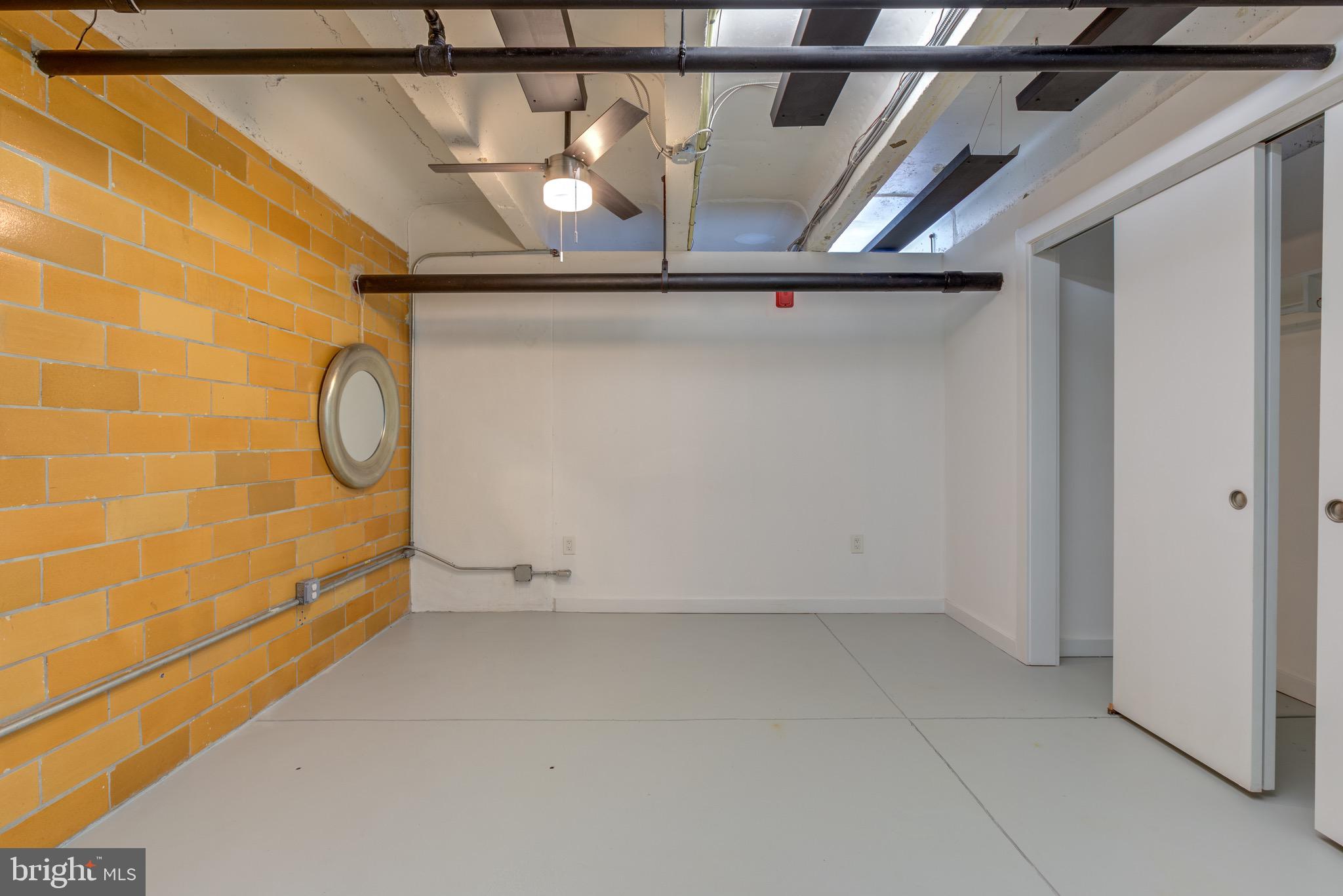 NORRIS SQUARE - Residential