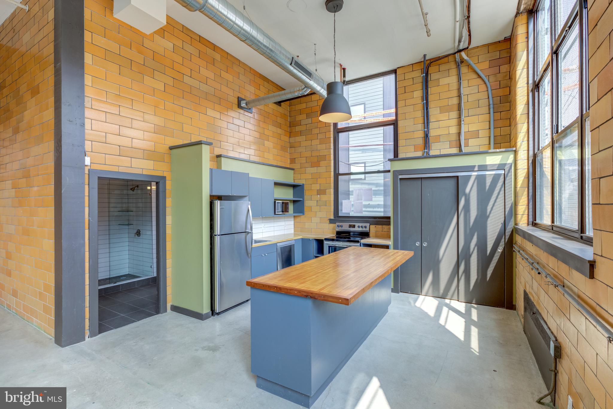 NORRIS SQUARE - Residential