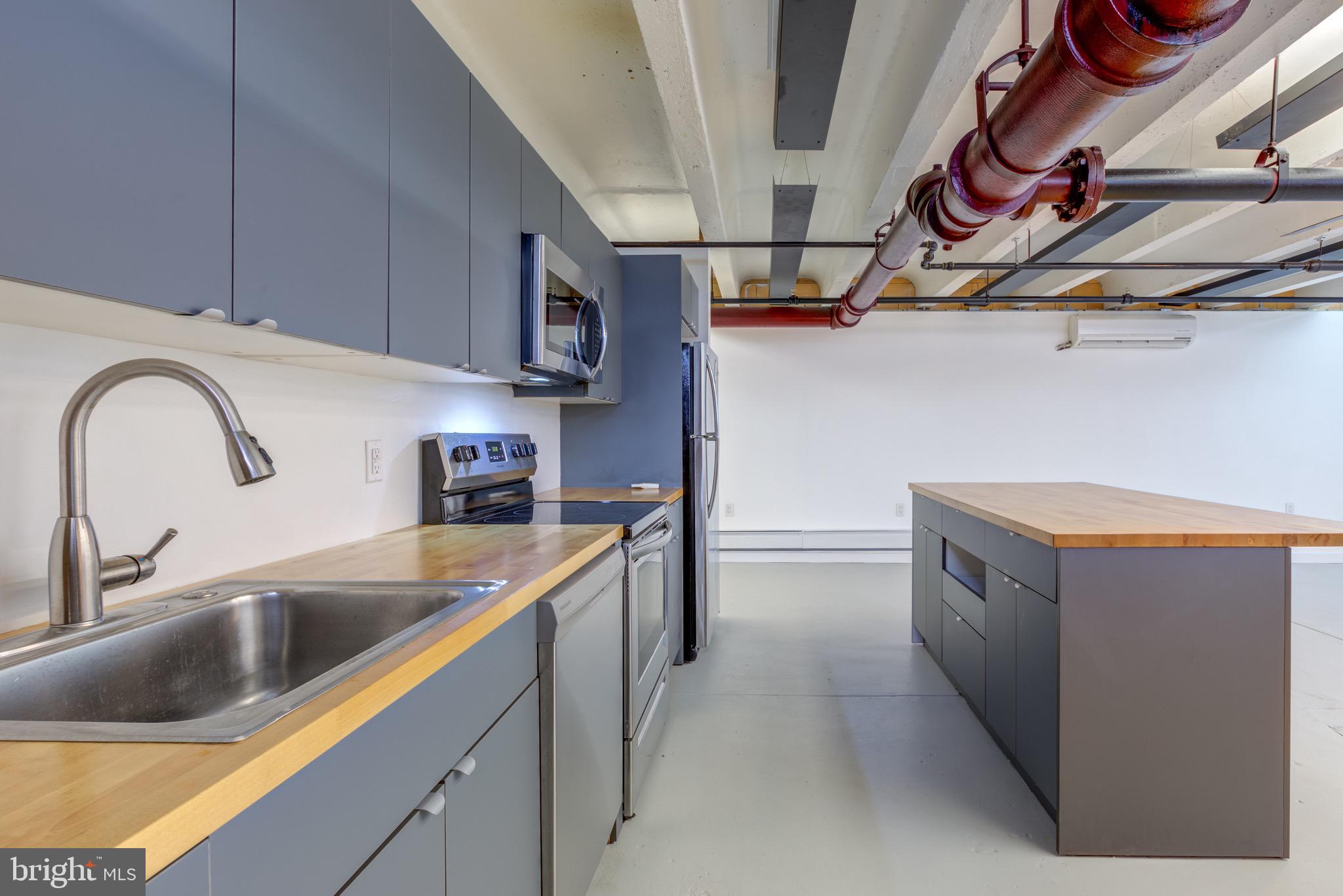 NORRIS SQUARE - Residential