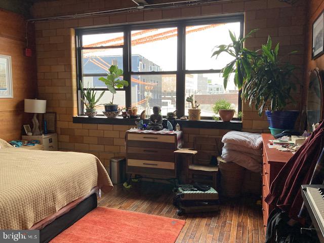 NORRIS SQUARE - Residential