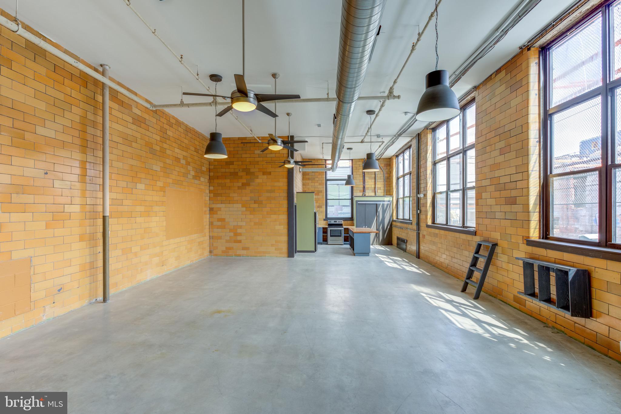 NORRIS SQUARE - Residential