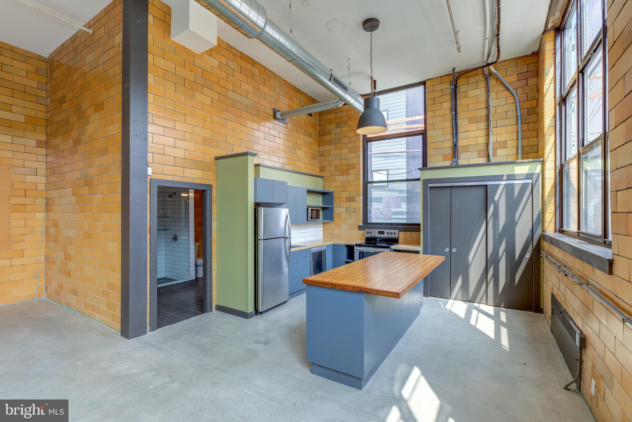 NORRIS SQUARE - Residential