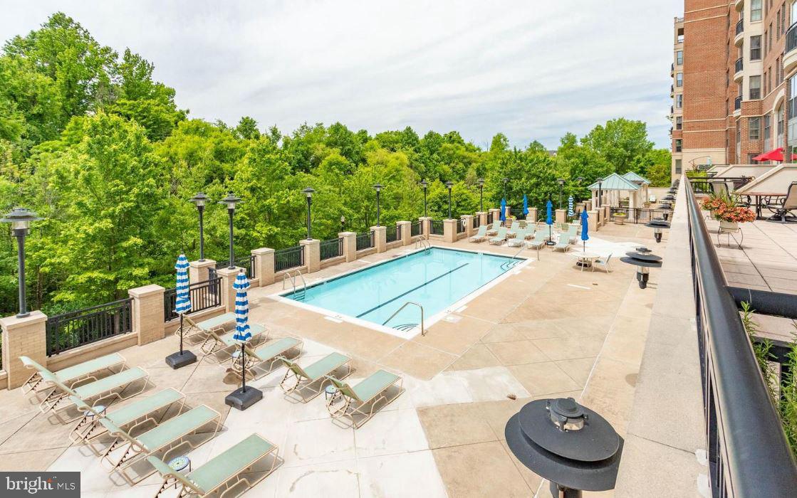 BELMONT BAY - Residential