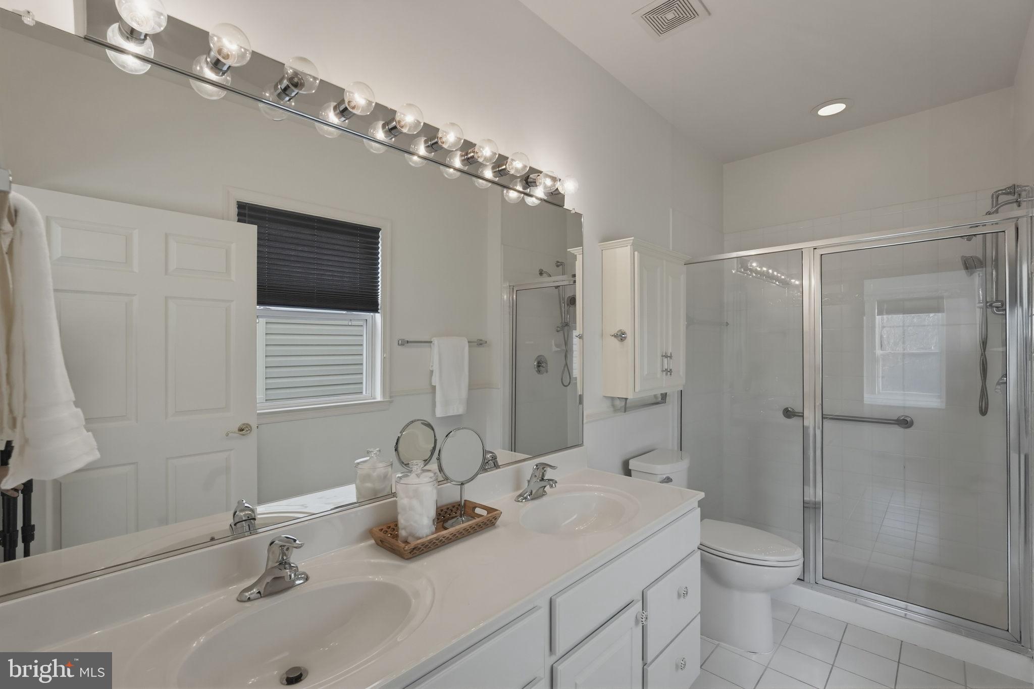 FALLS RUN - Residential