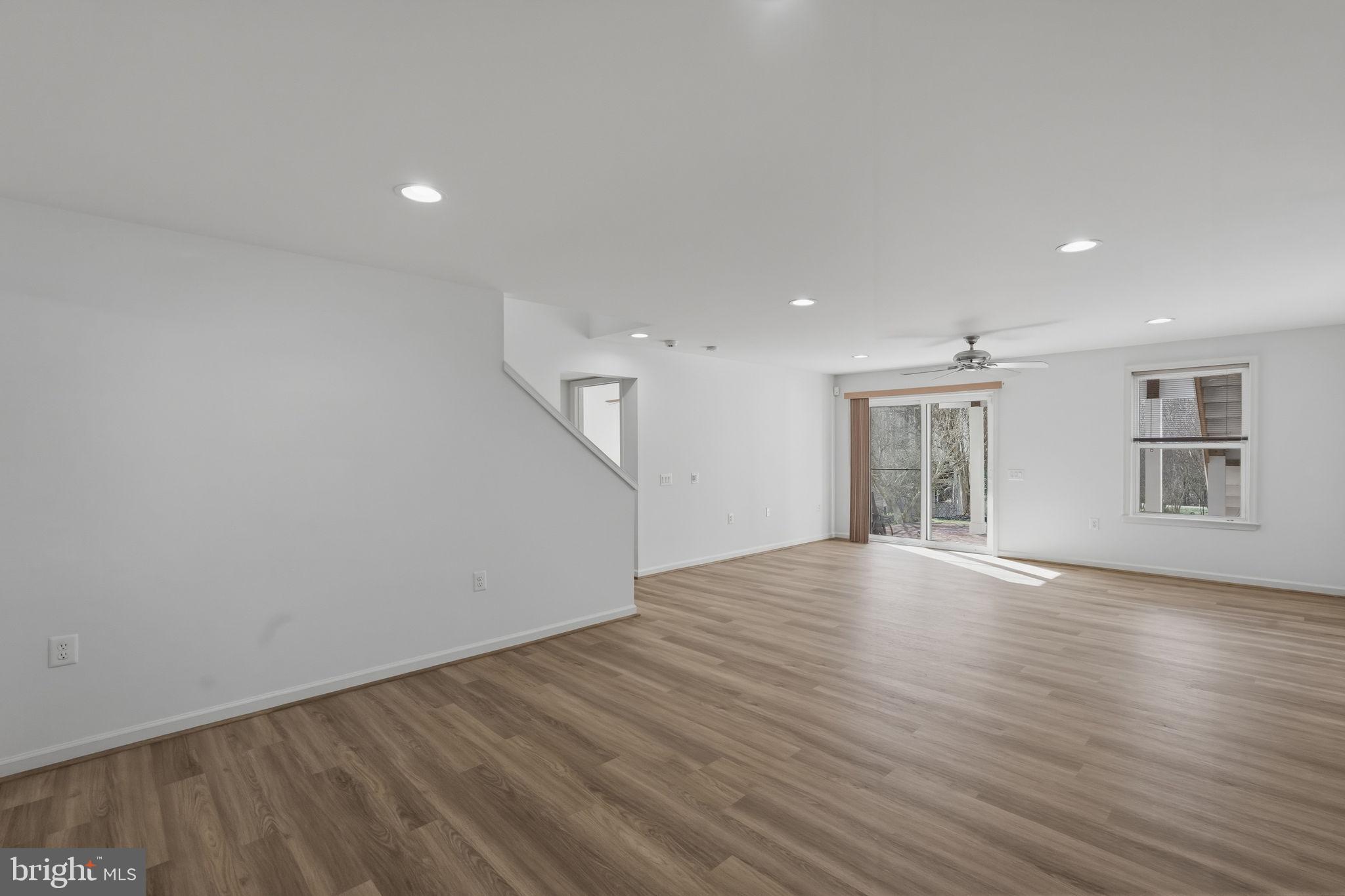 FALLS RUN - Residential