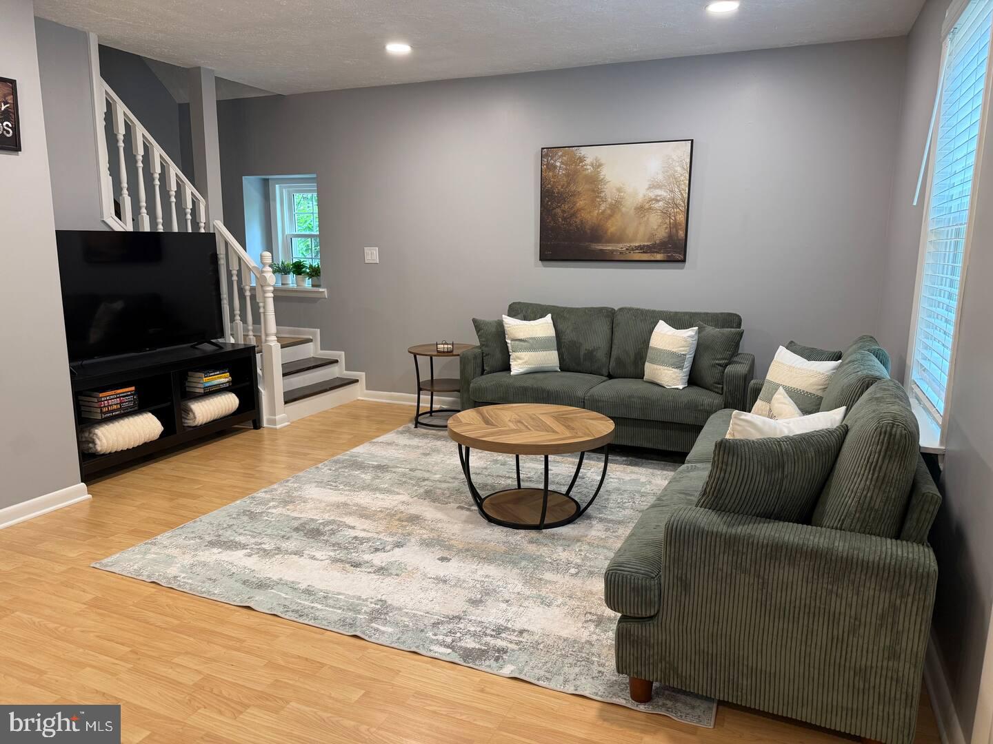 GLENWOOD FOREST - Residential