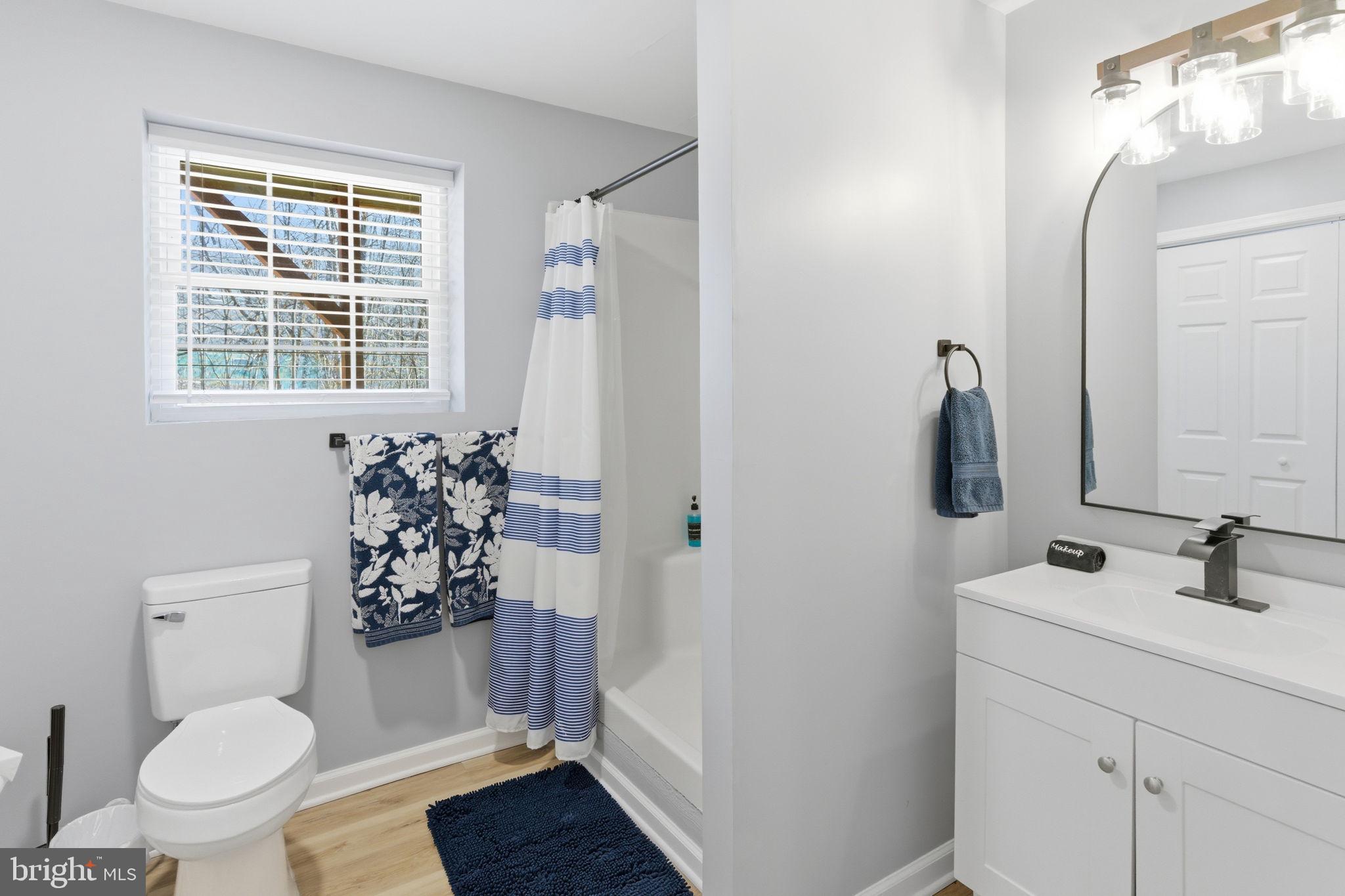 GLENWOOD FOREST - Residential