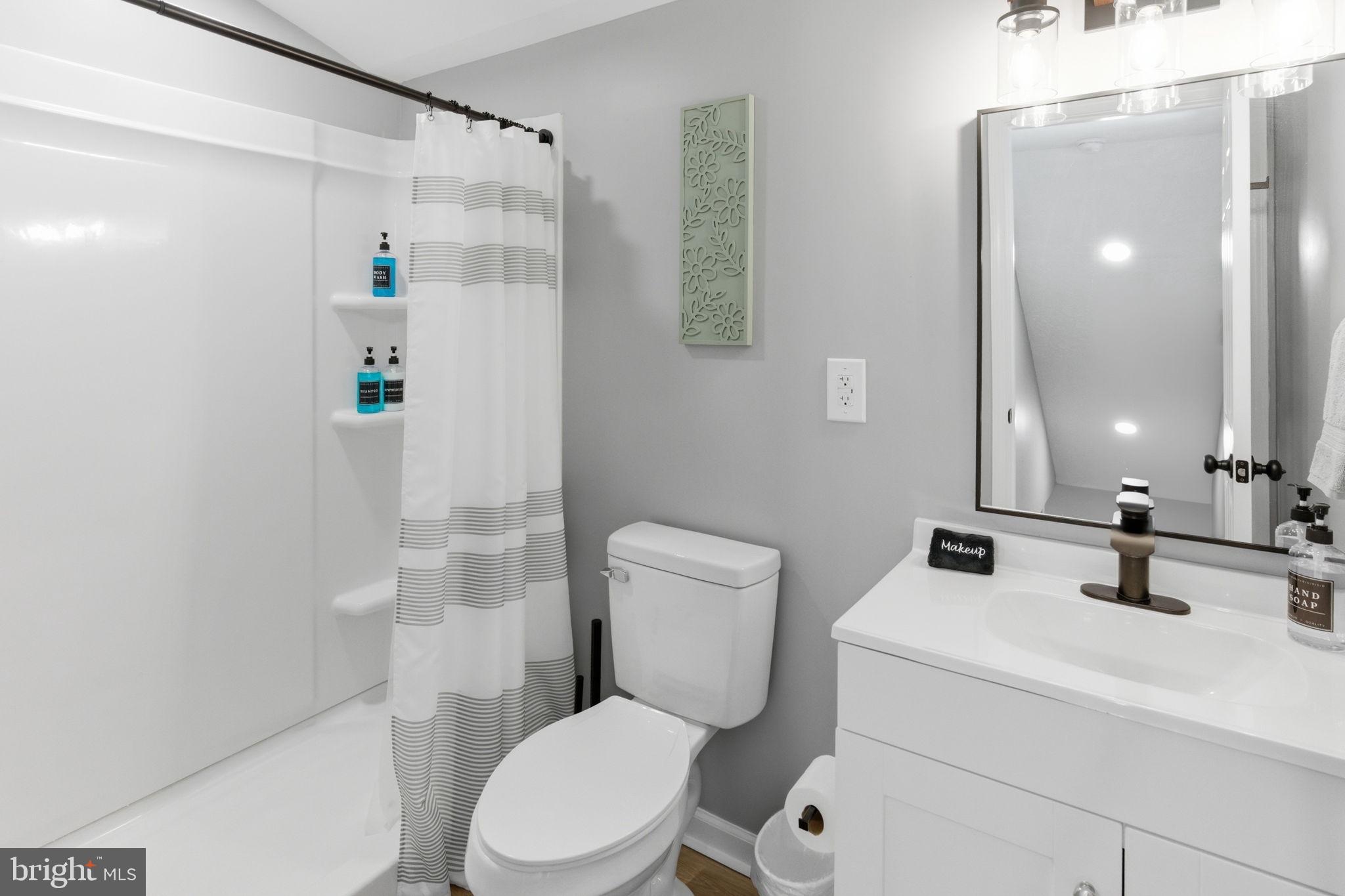 GLENWOOD FOREST - Residential