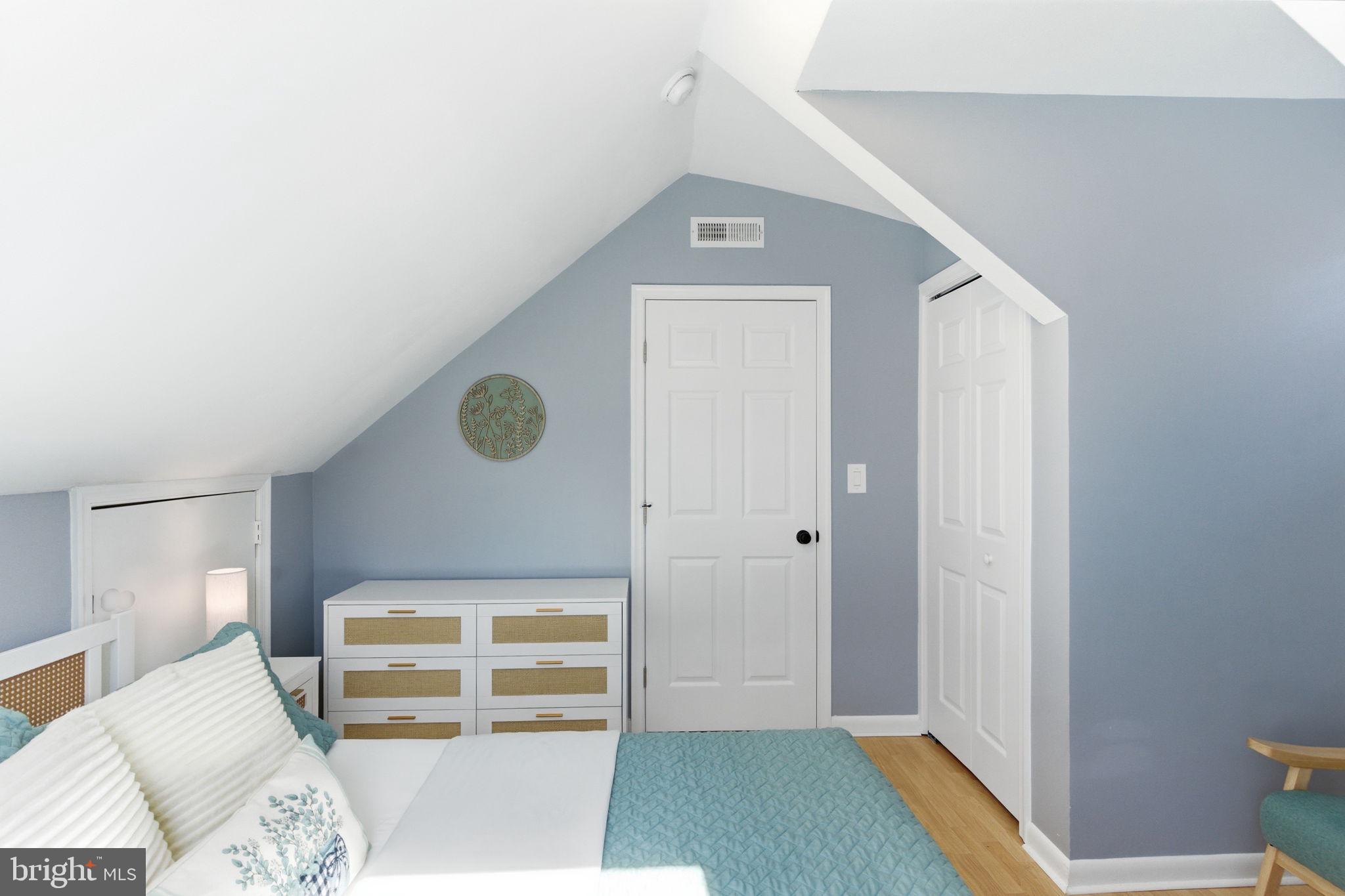 GLENWOOD FOREST - Residential