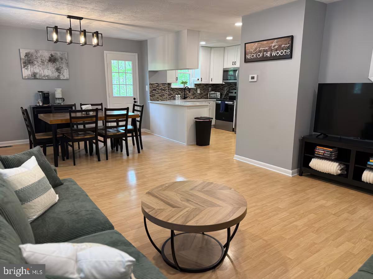 GLENWOOD FOREST - Residential