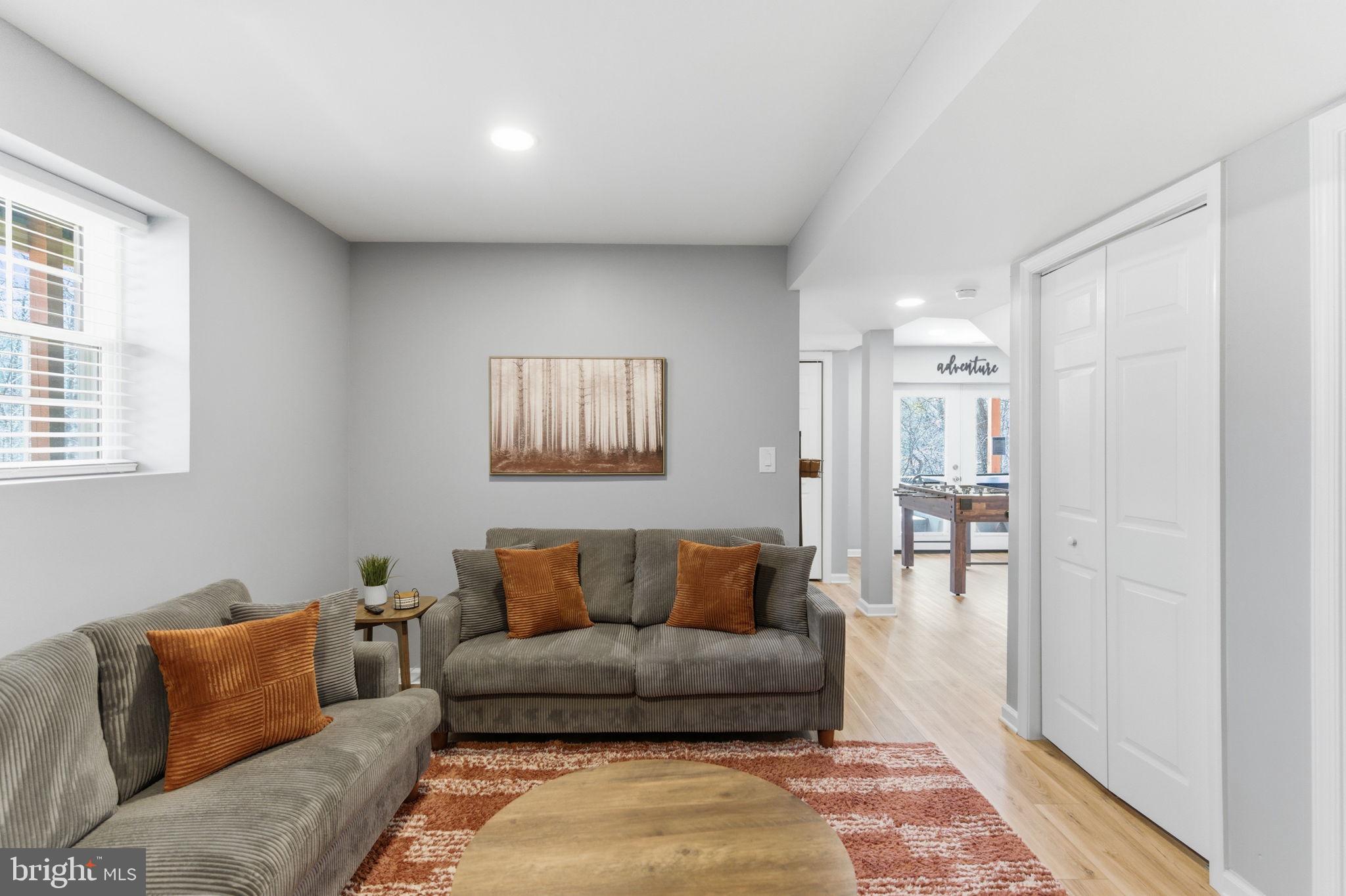 GLENWOOD FOREST - Residential