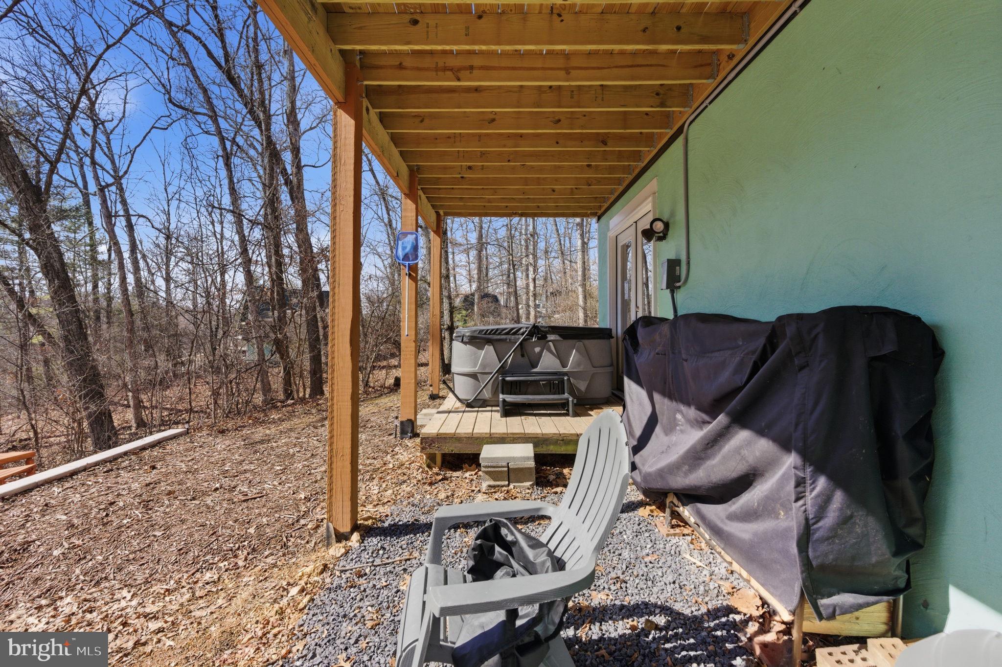 GLENWOOD FOREST - Residential