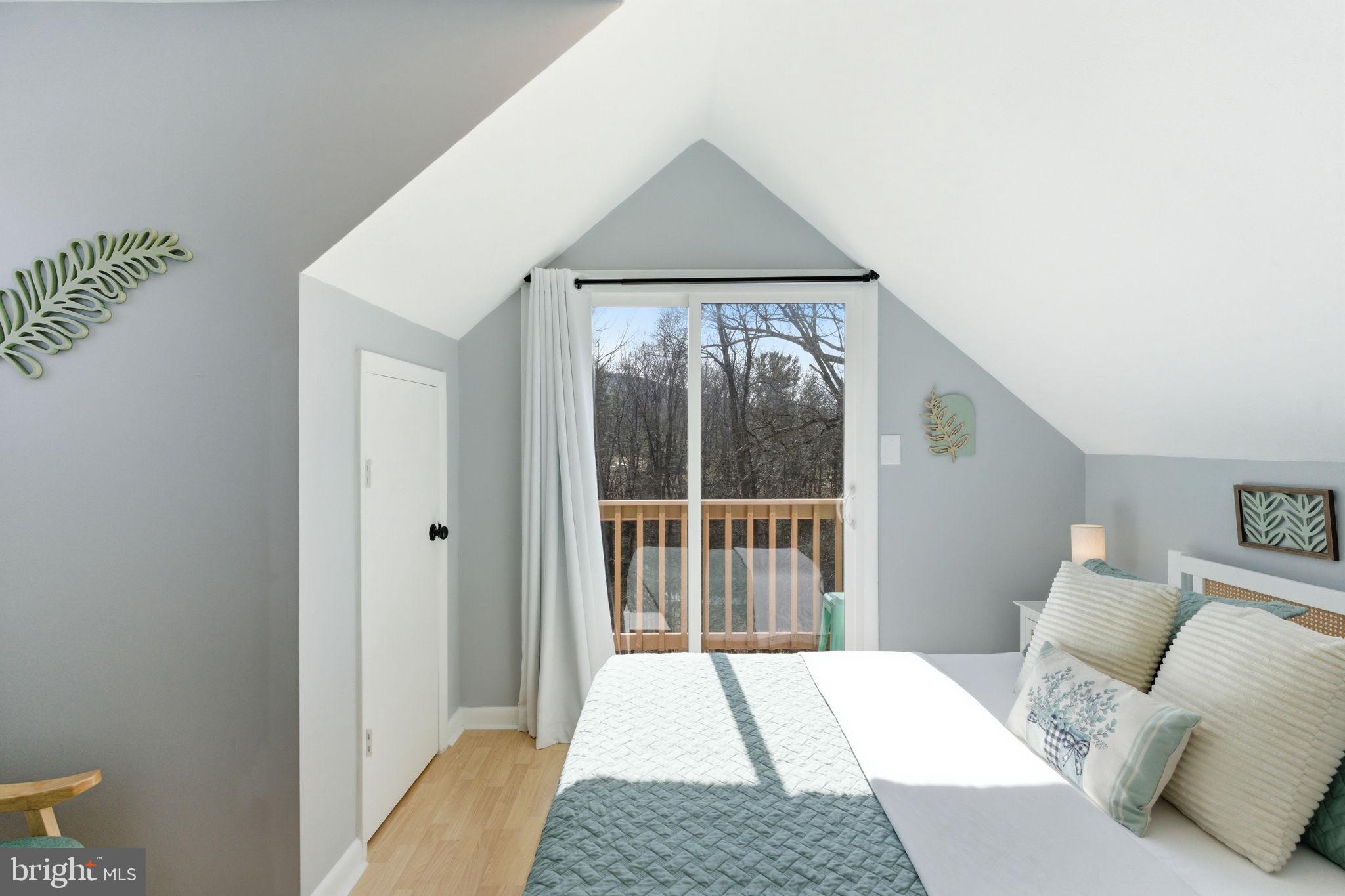 GLENWOOD FOREST - Residential